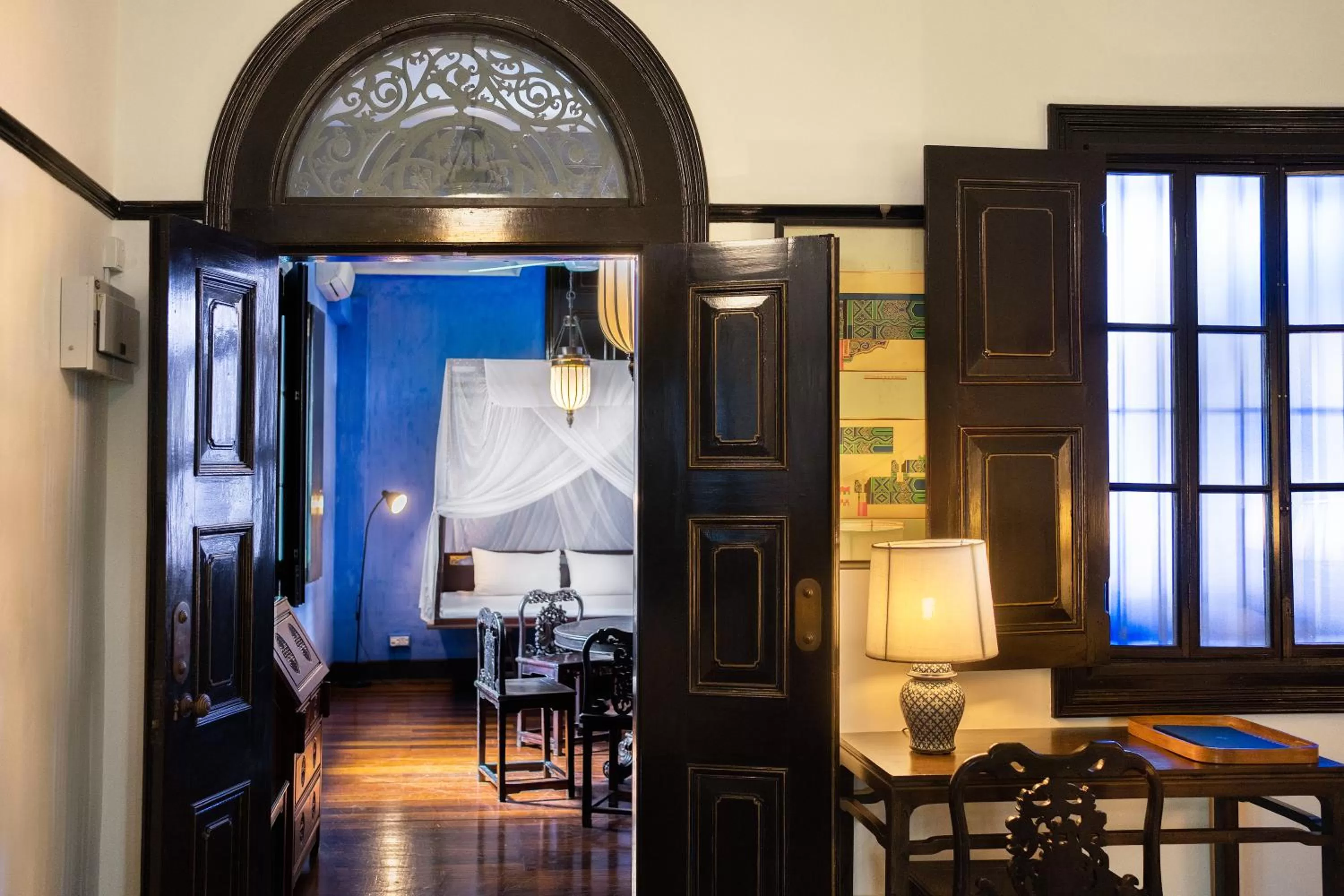 Living room in Cheong Fatt Tze - The Blue Mansion