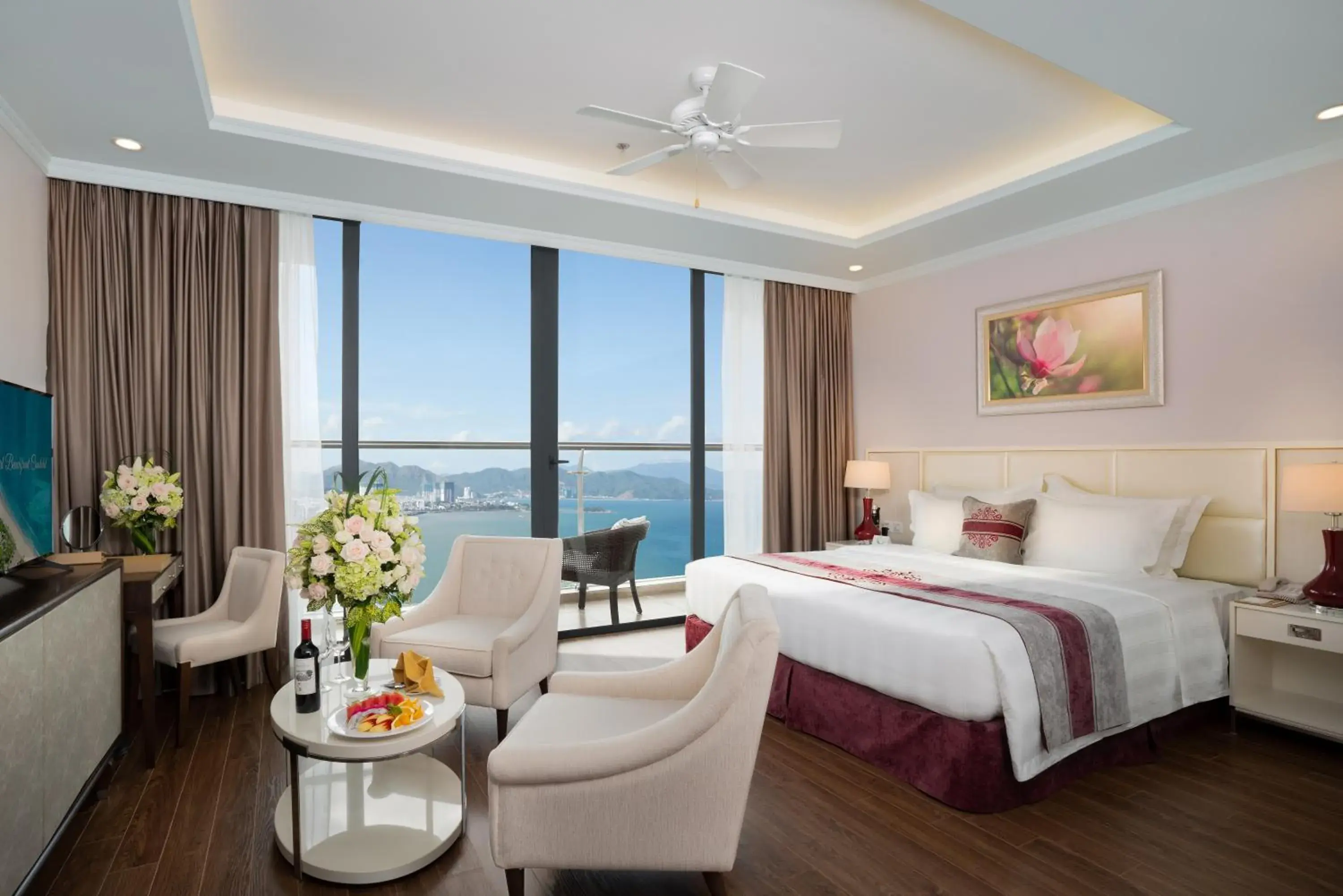 Balcony/Terrace in Vinpearl Beachfront Nha Trang