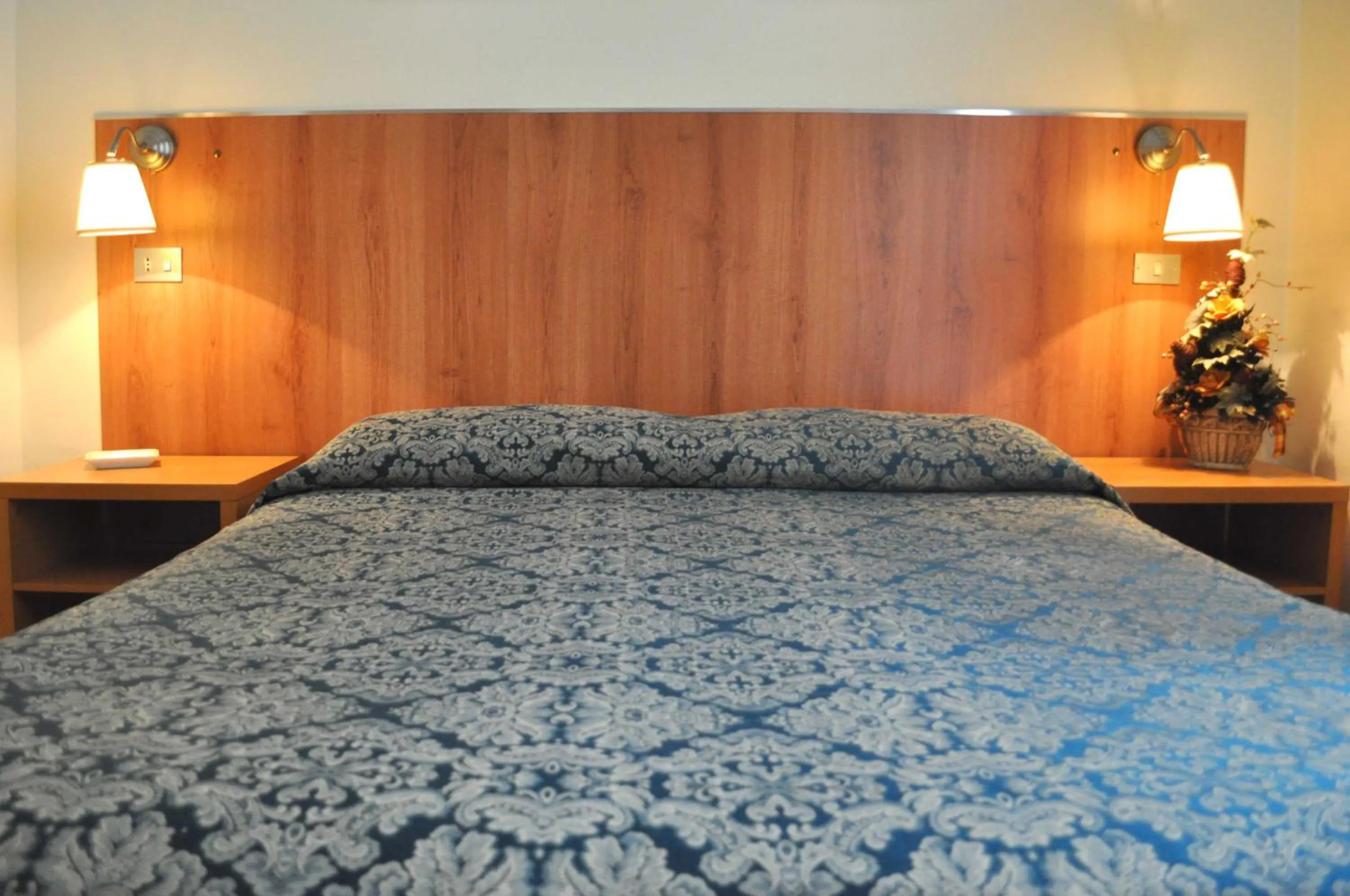 Bed in Hotel Fiorenza
