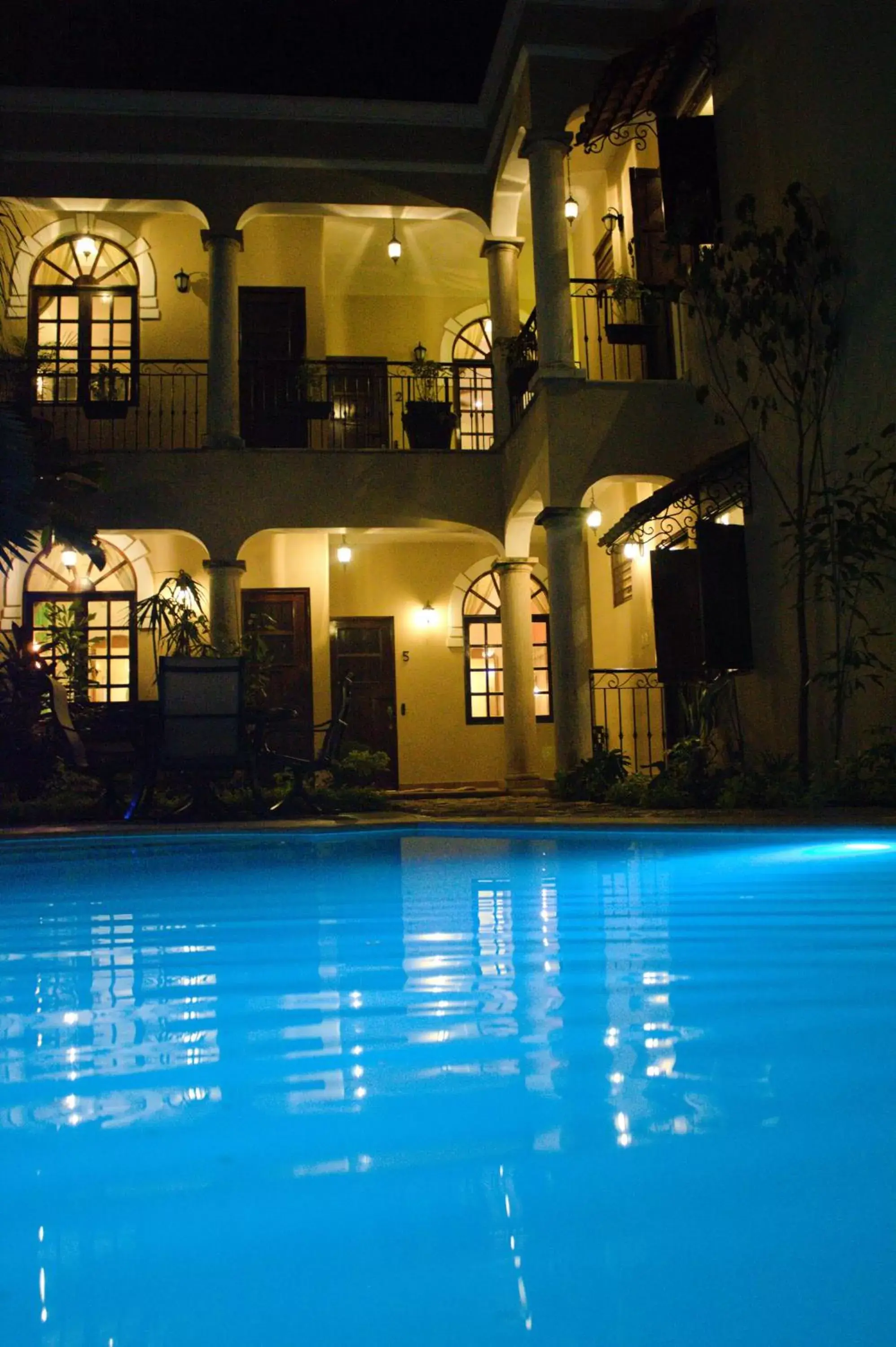 Garden, Swimming Pool in Hotel Marionetas