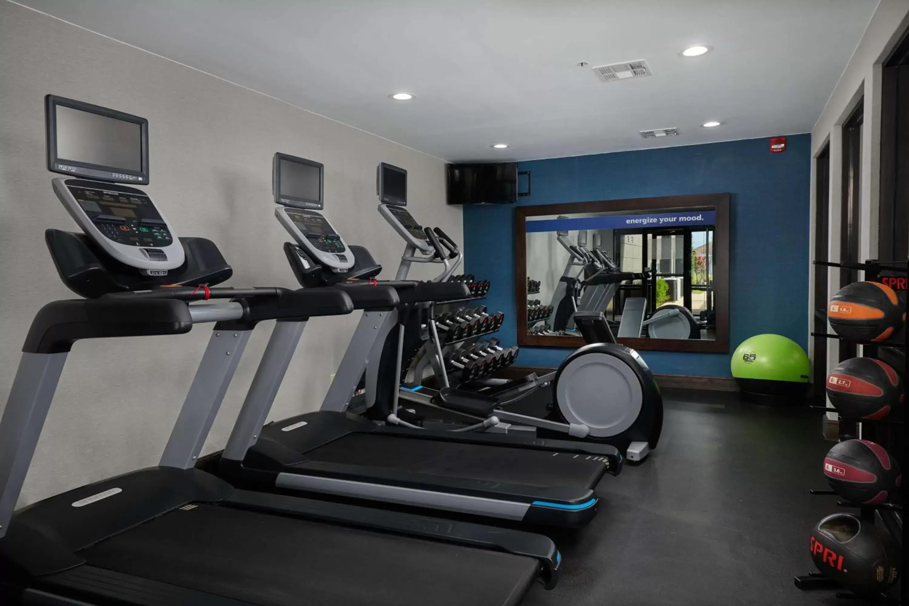 Fitness centre/facilities, Fitness Center/Facilities in Hampton Inn Bartlesville