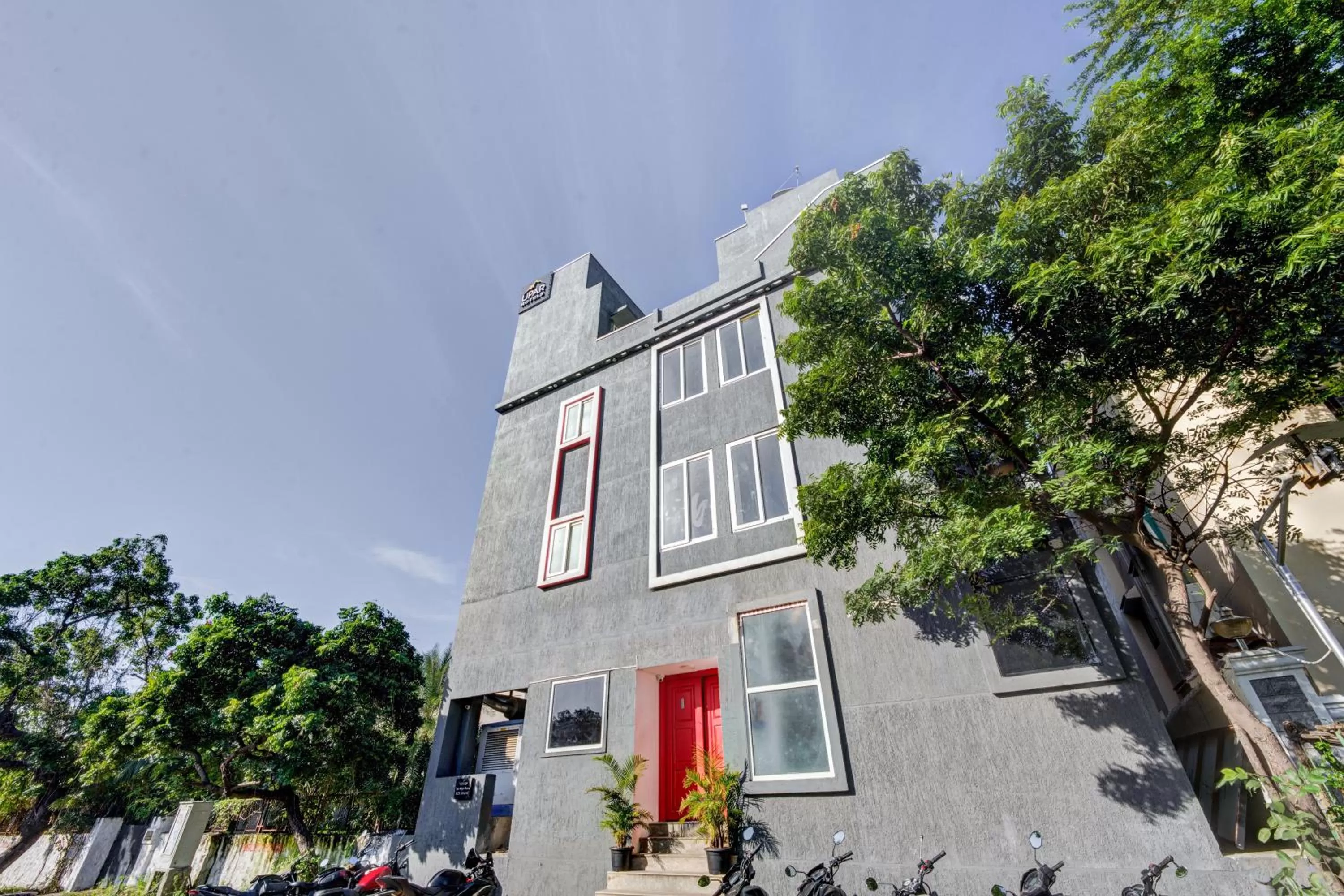 Facade/entrance in UPAR Hotels Uthandi, ECR