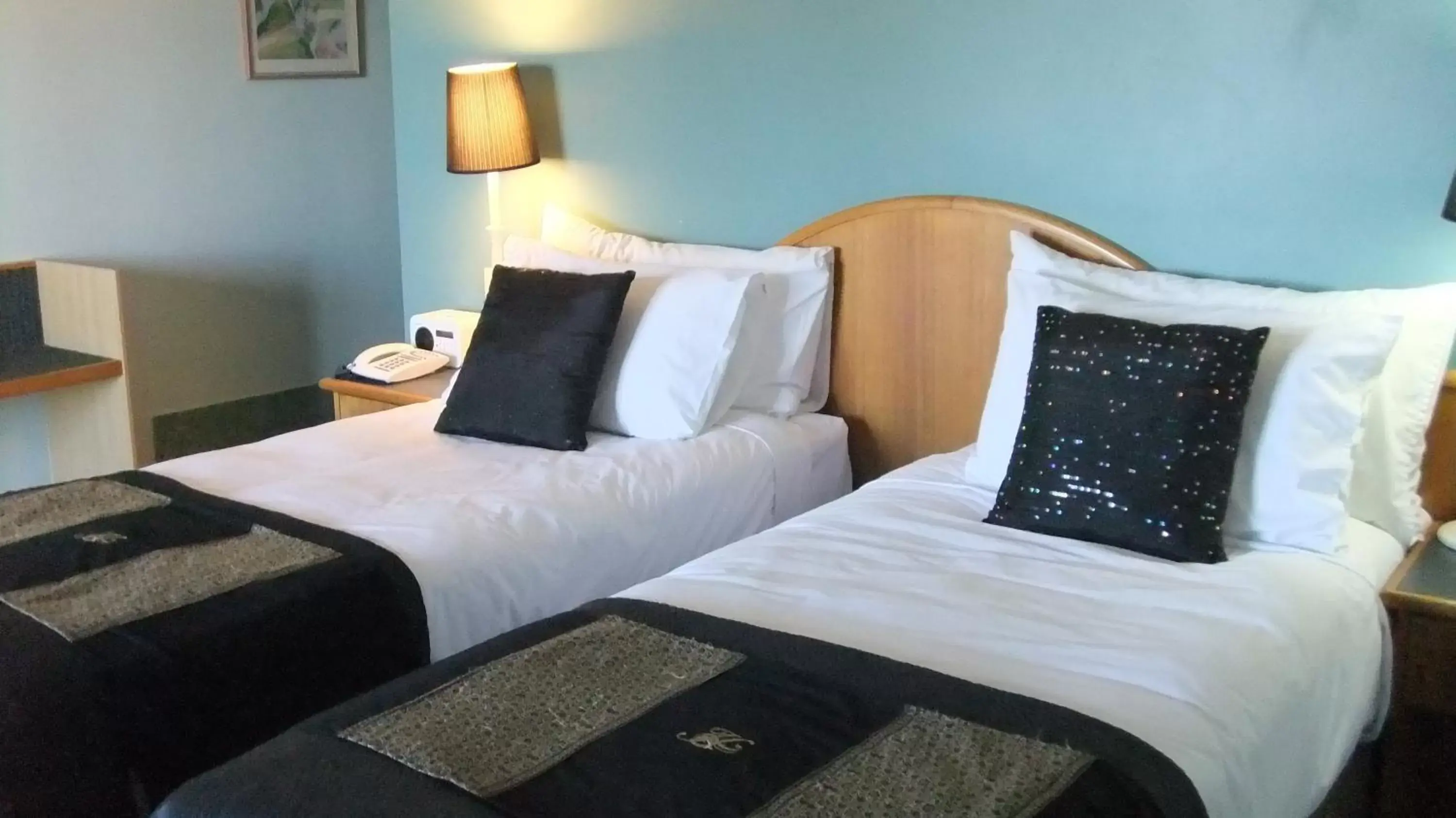 Bed in Heritage Resort Shark Bay