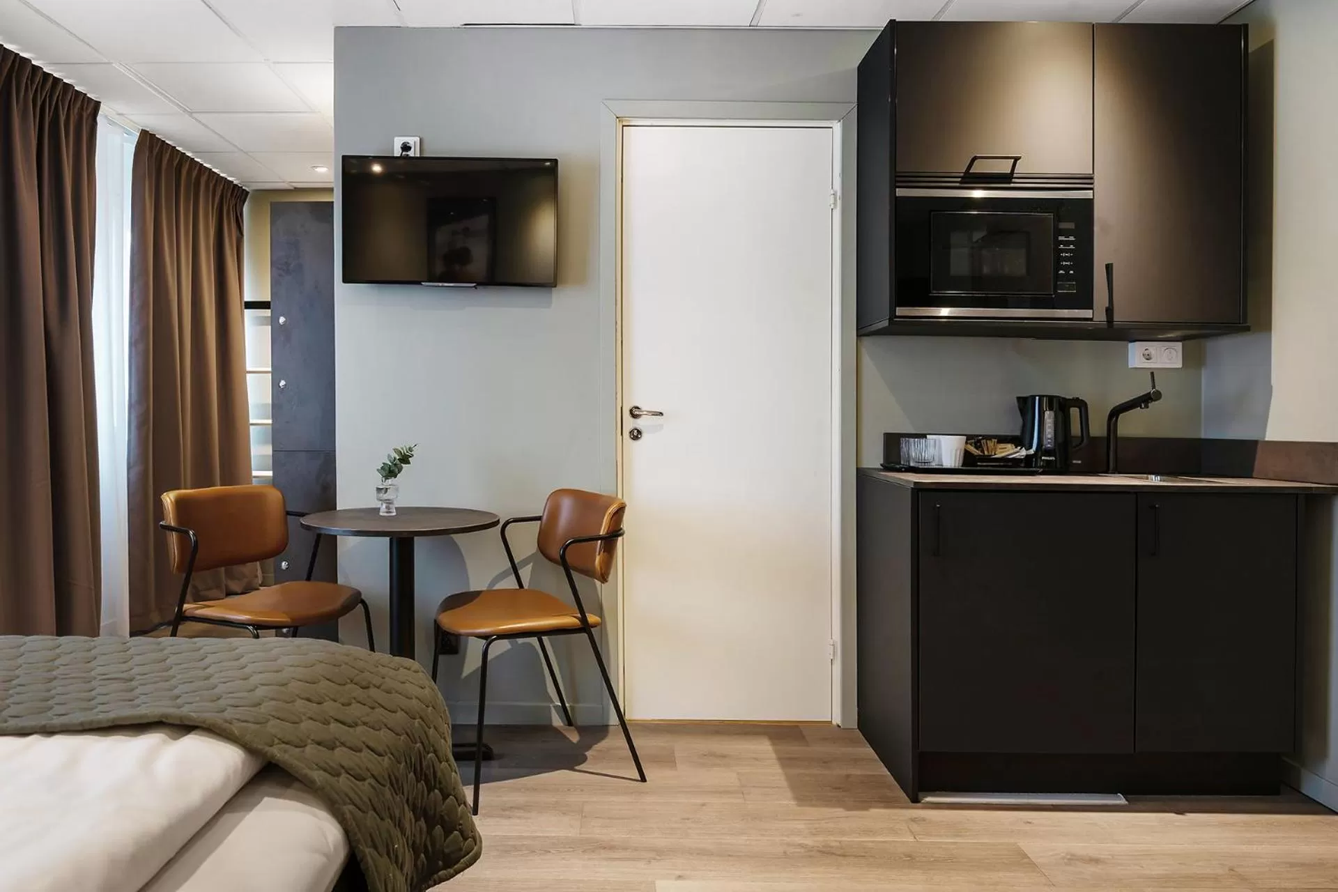 Coffee/tea facilities in Hotel Point