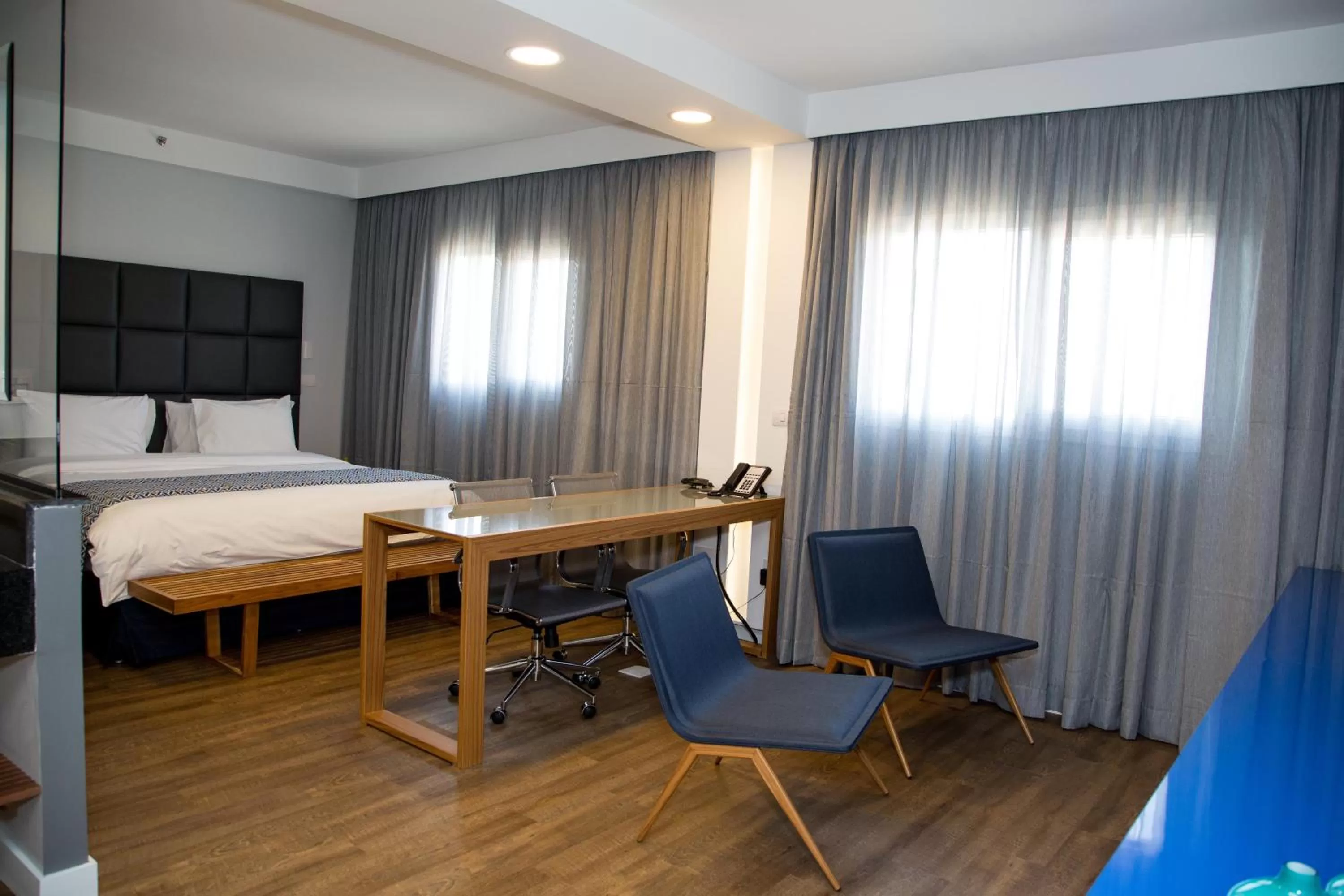 Living room, Bed in All Inn Sorocaba