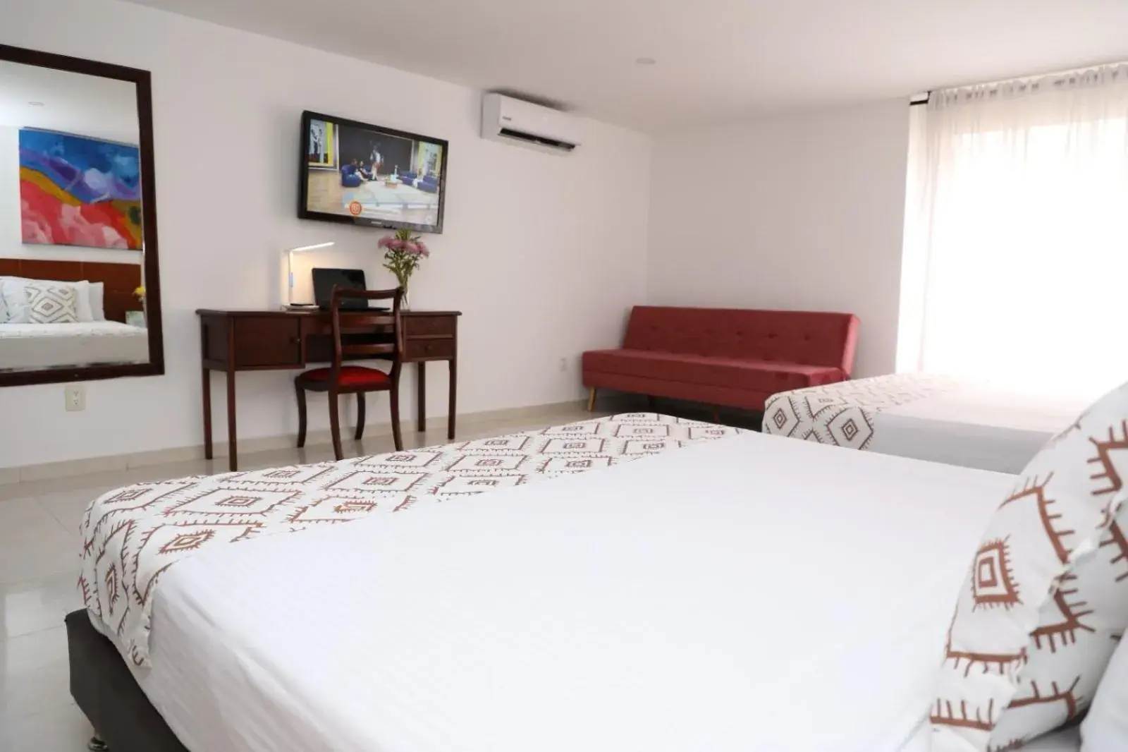 Property building, Bed in Hotel Guane