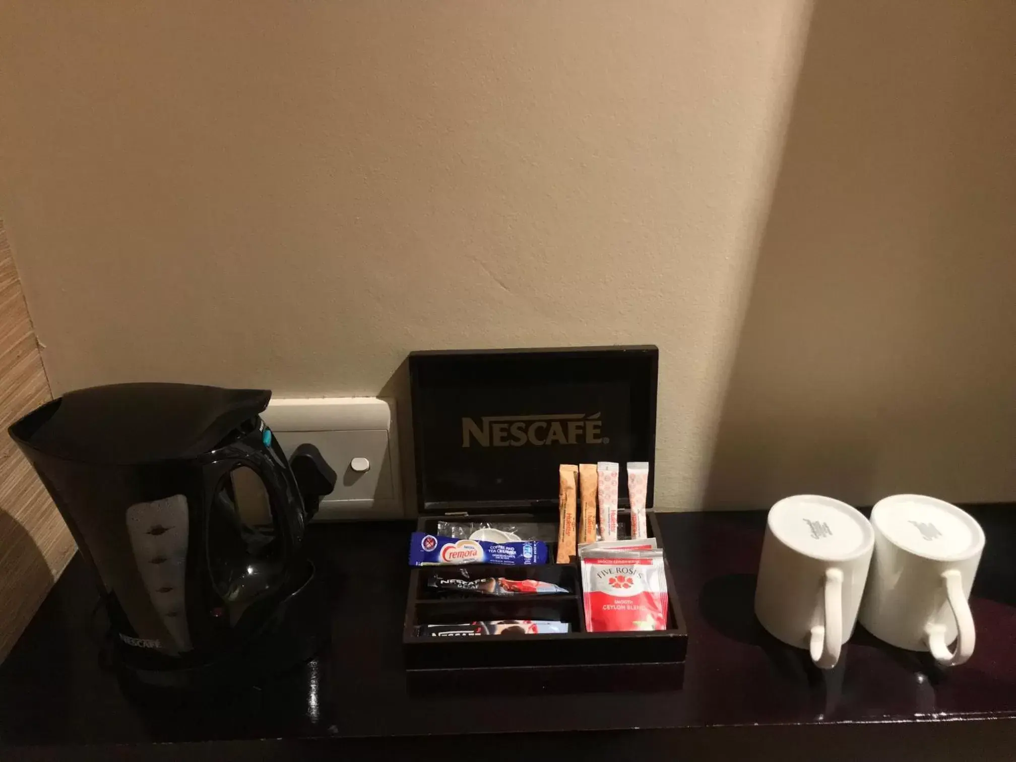 Coffee/Tea Facilities in Paxton Hotel