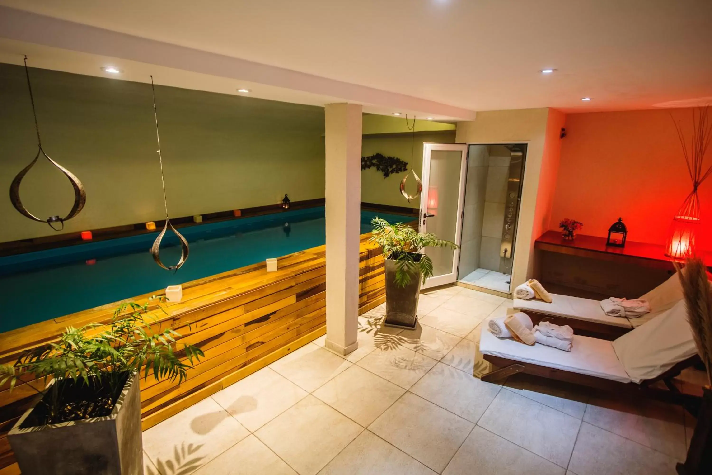 Swimming pool in BlackStone Apart Boutique Hotel Swimming pool in BlackStone Apart Boutique Hotel