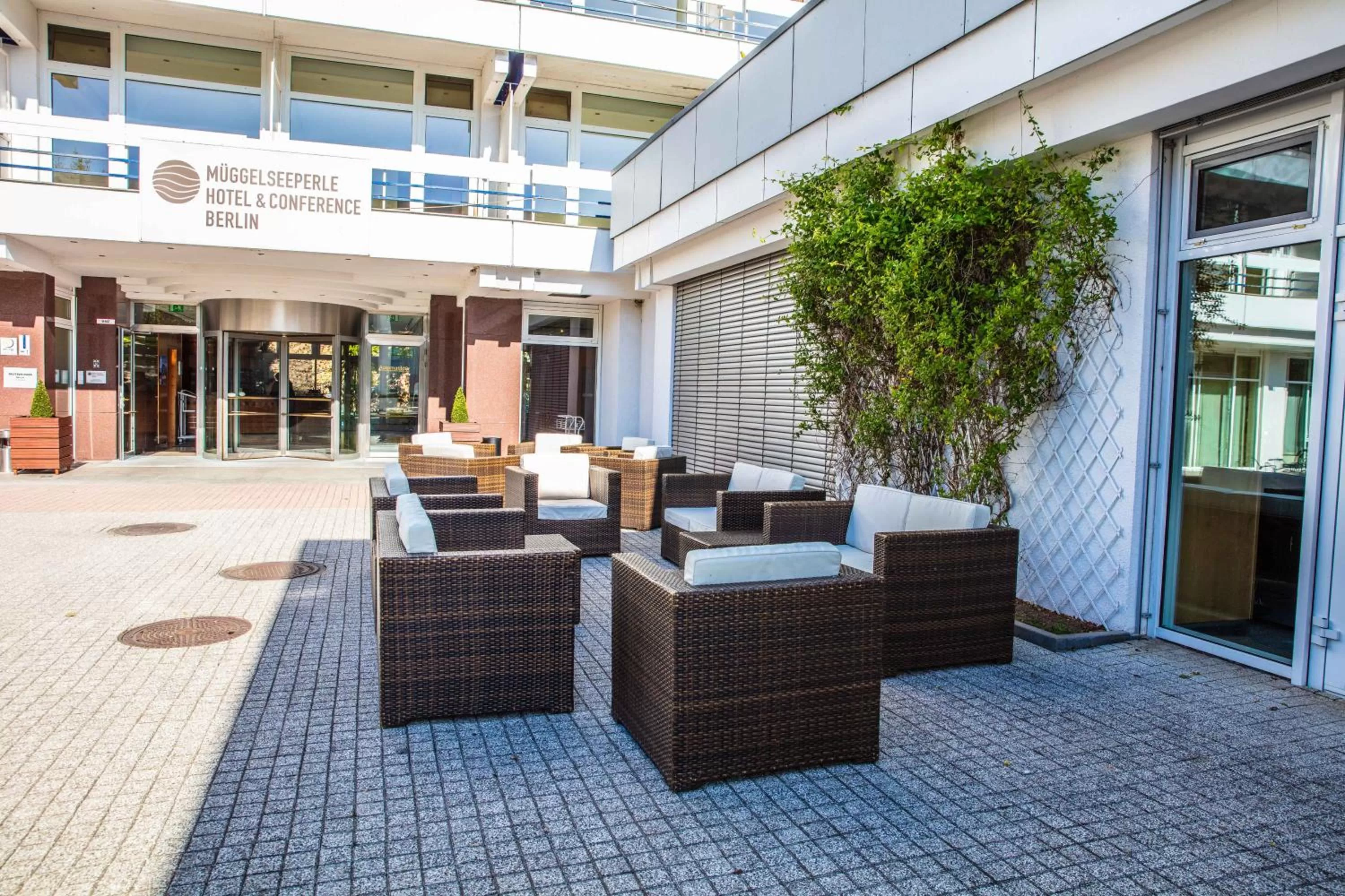 Property building in Müggelseeperle