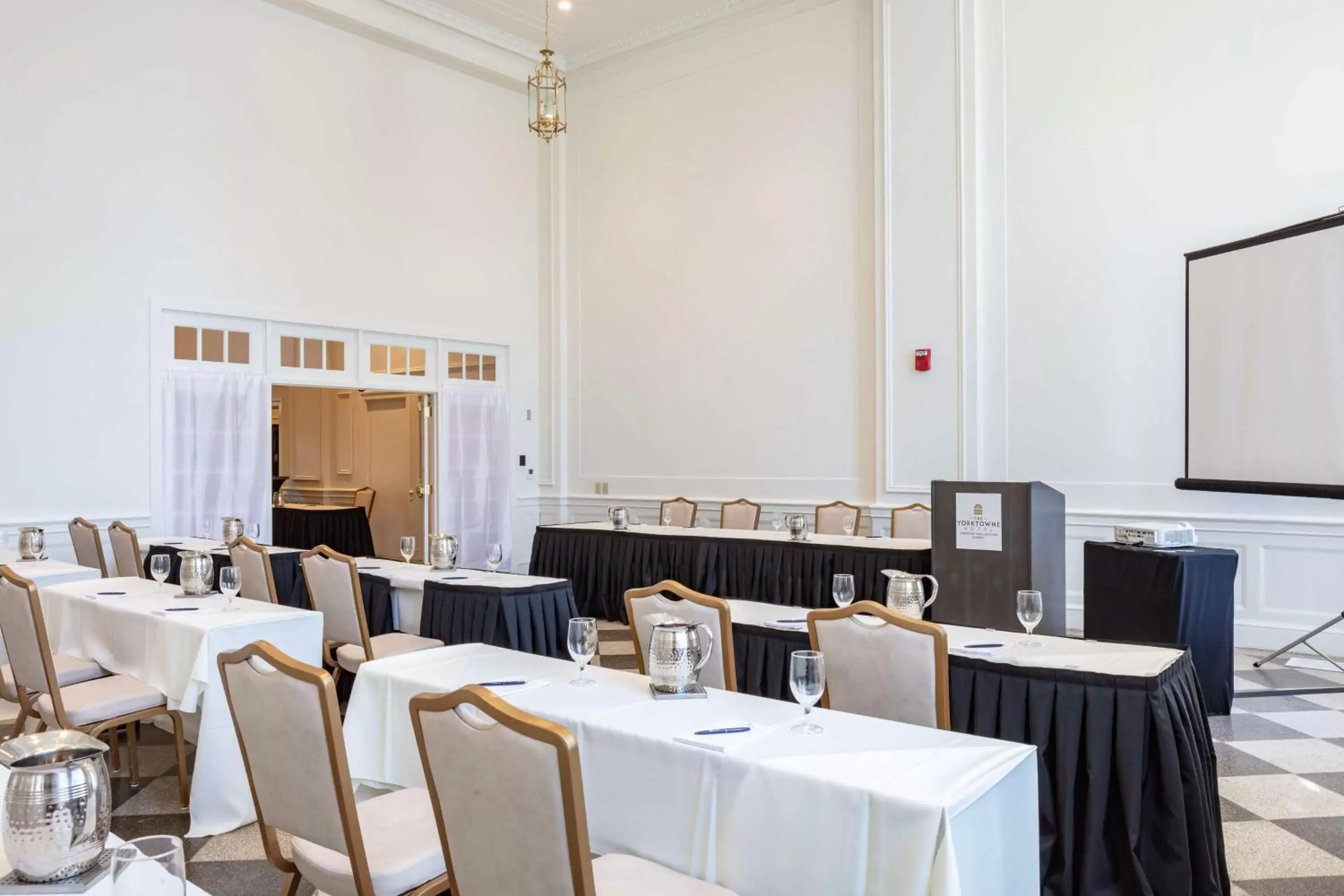 Meeting/conference room, Restaurant/Places to Eat in The Yorktowne Hotel, Tapestry Collection by Hilton