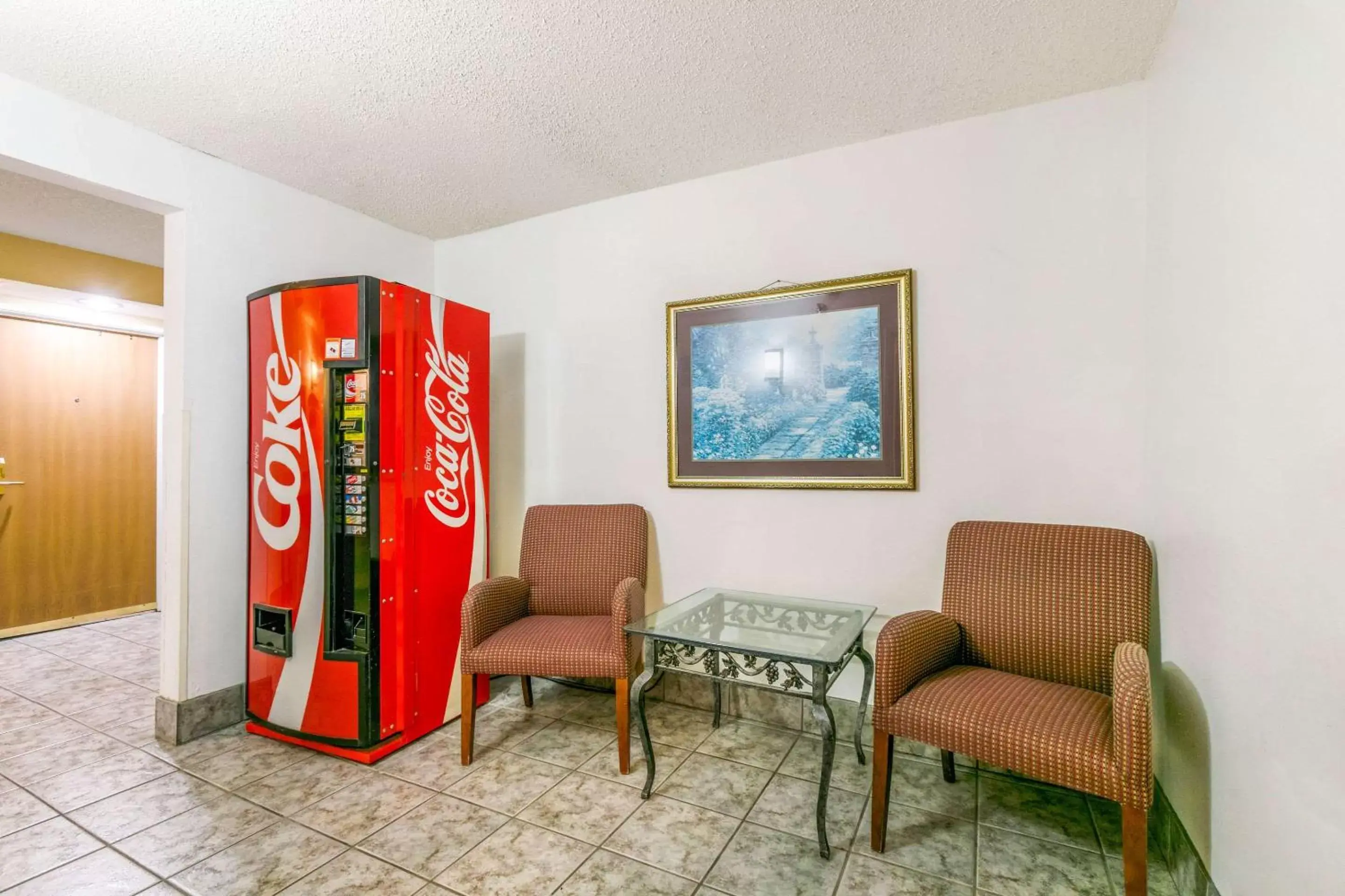 Other, Seating Area in Quality Inn near Monument Health Rapid City Hospital