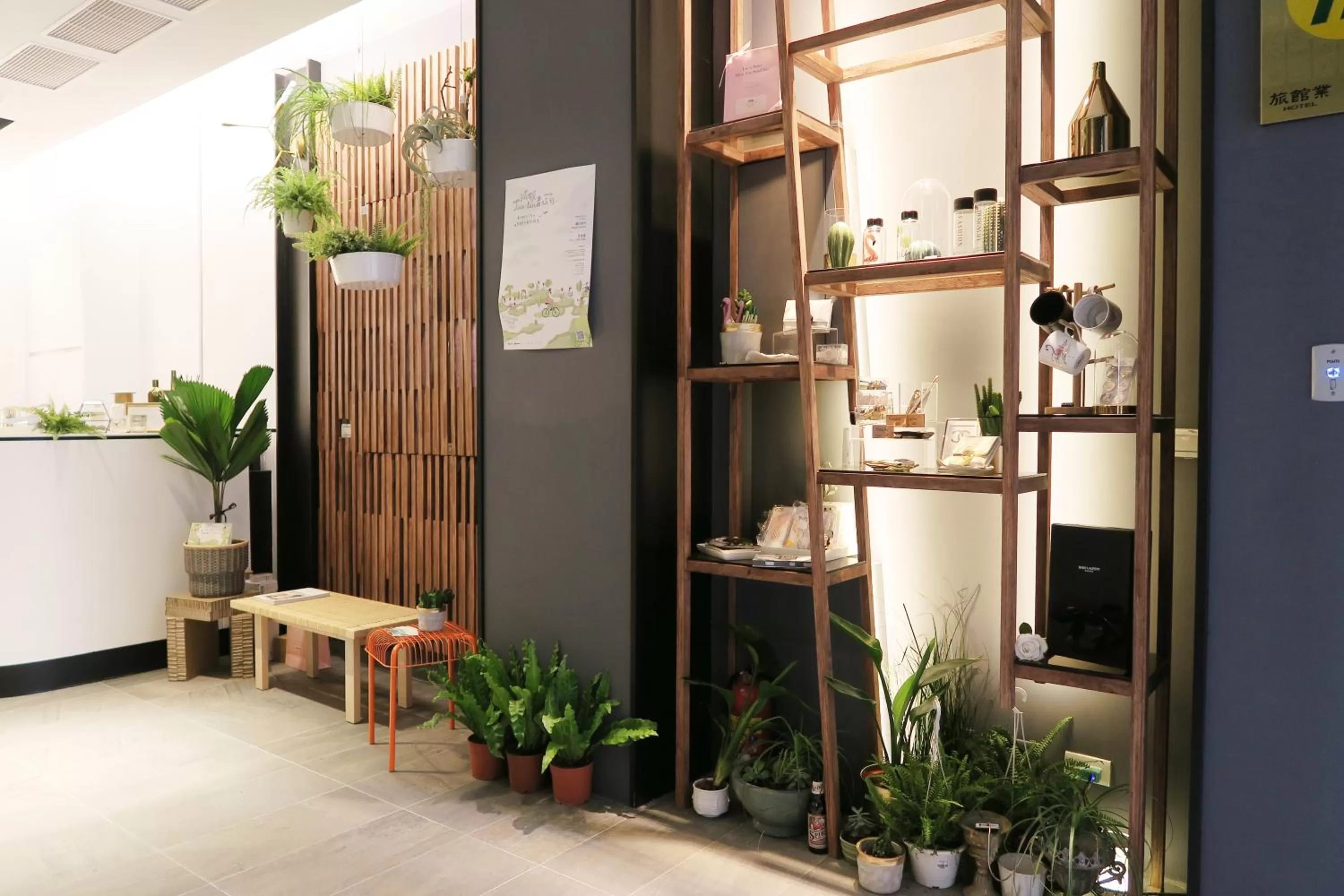 Lobby or reception in Greenight Hotel