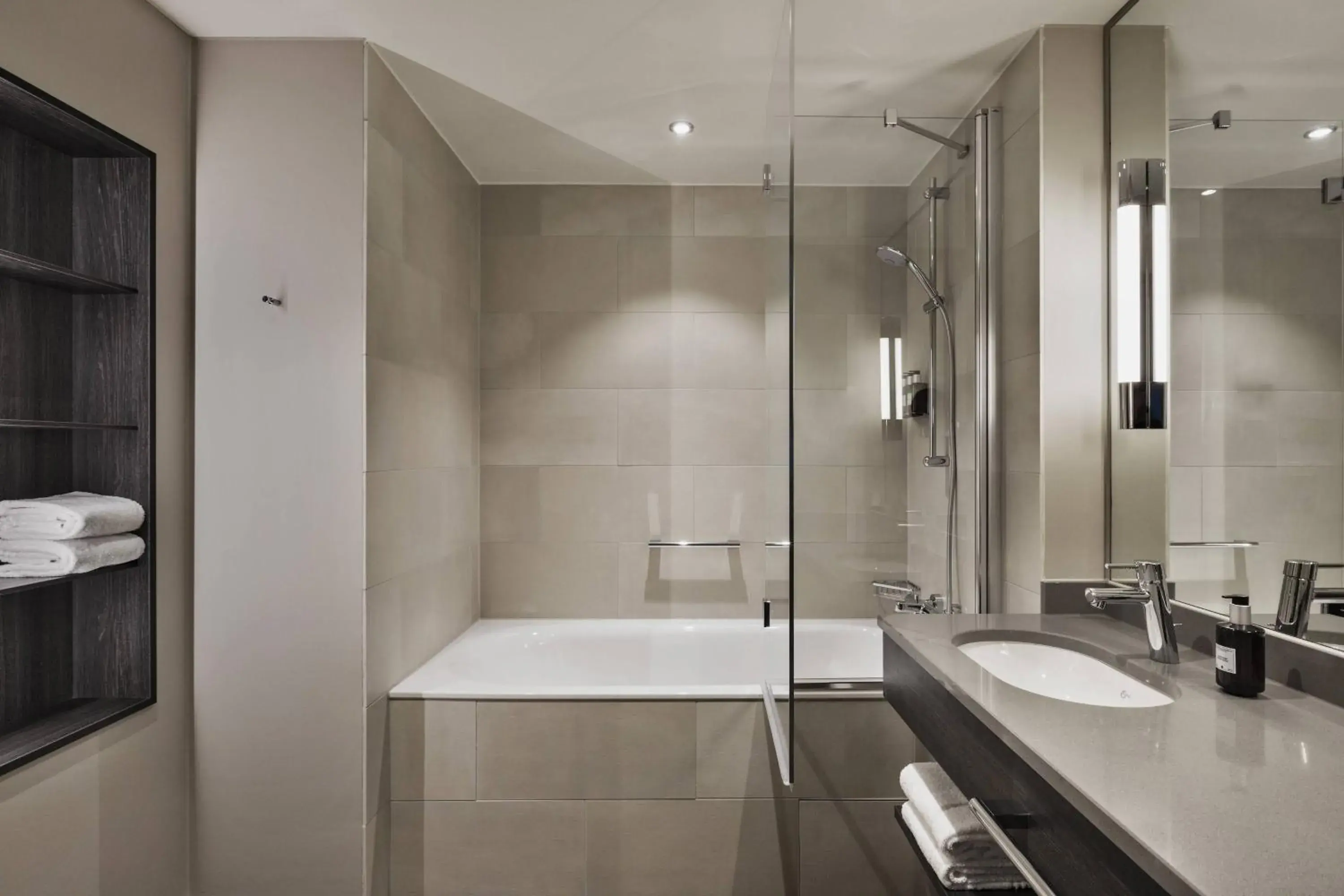 Bathroom in Residence Inn by Marriott Munich Ostbahnhof