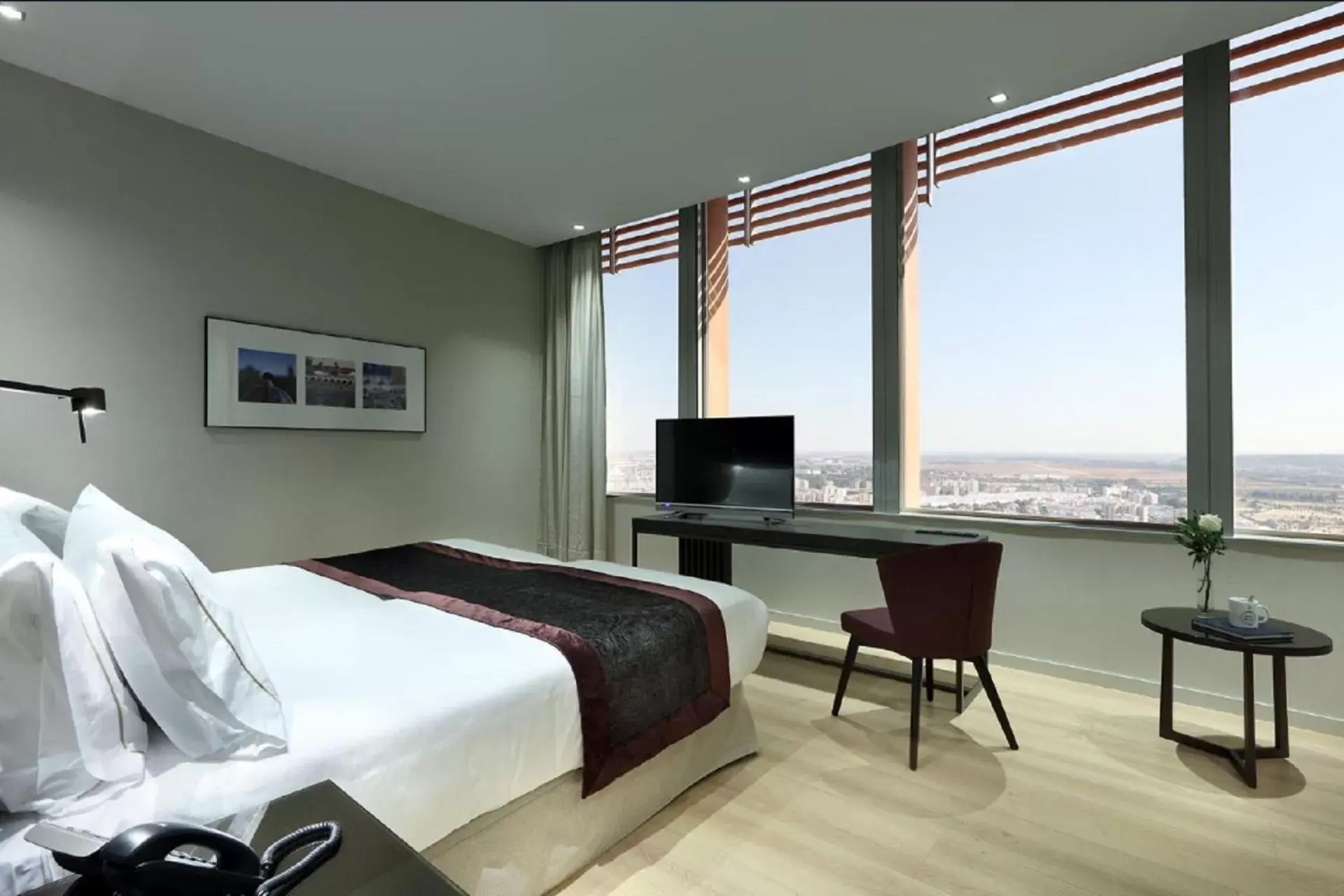 Double or Twin Room with parking included in Eurostars Torre Sevilla Double or Twin Room with parking included in Eurostars Torre Sevilla