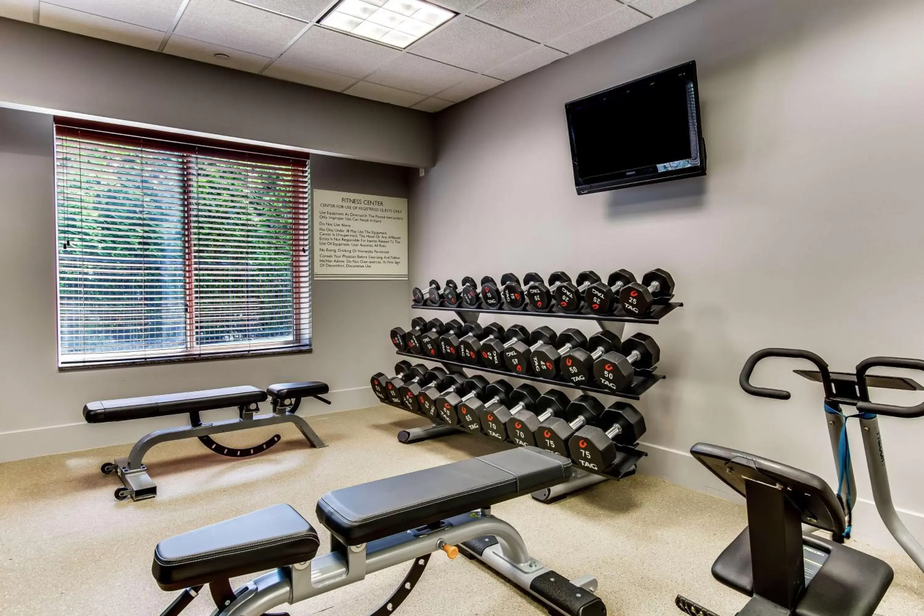 Fitness centre/facilities, Fitness Center/Facilities in Hilton Garden Inn Louisville-Northeast