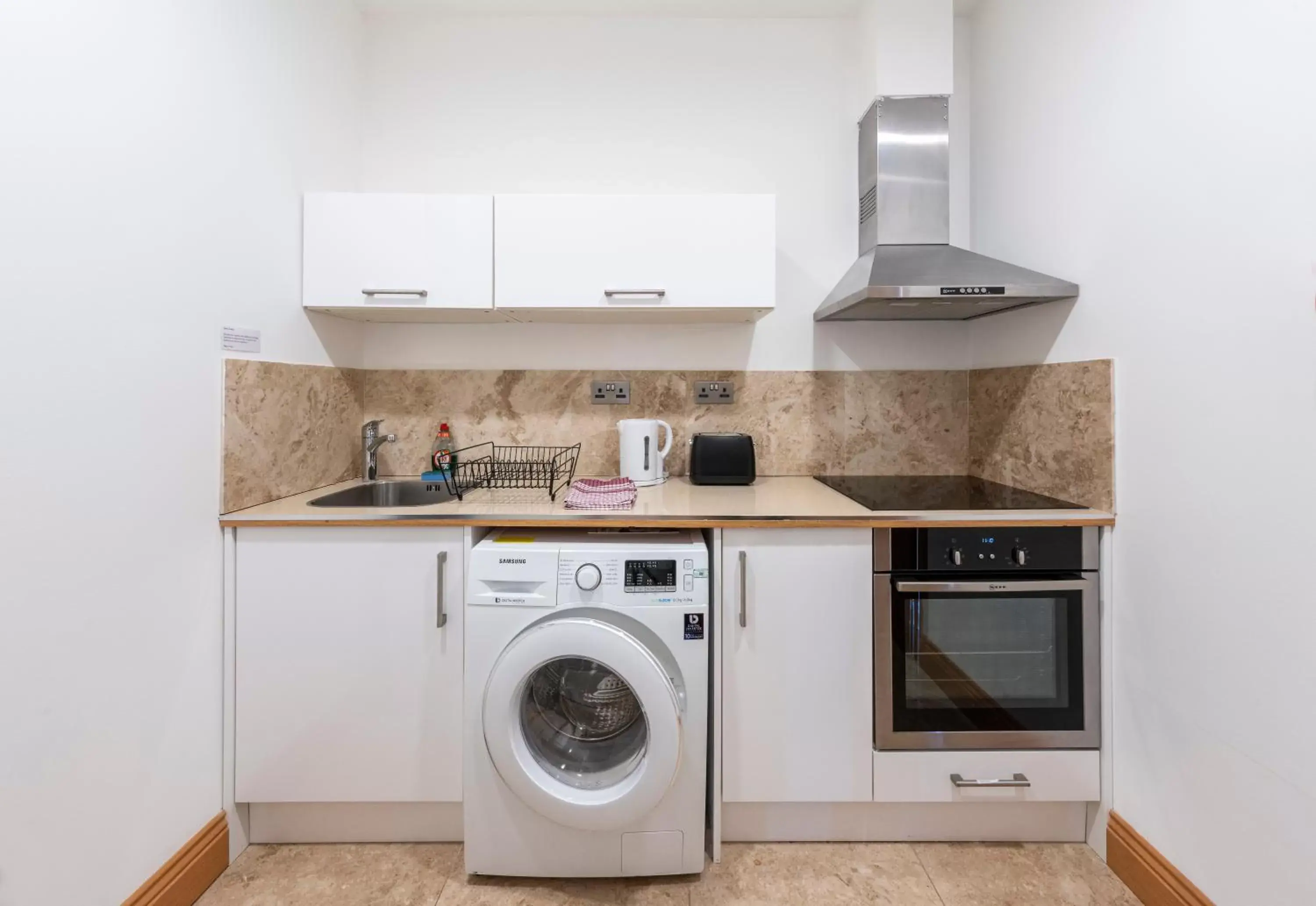 Kitchen or kitchenette, Kitchen/Kitchenette in Osborne Aparthotel