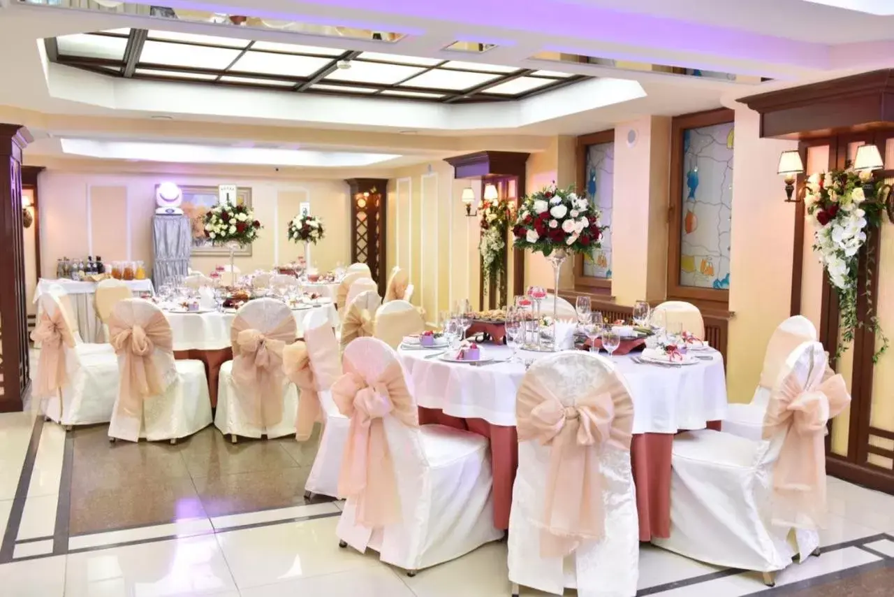 Banquet Facilities in Hotel Kazzhol Almaty