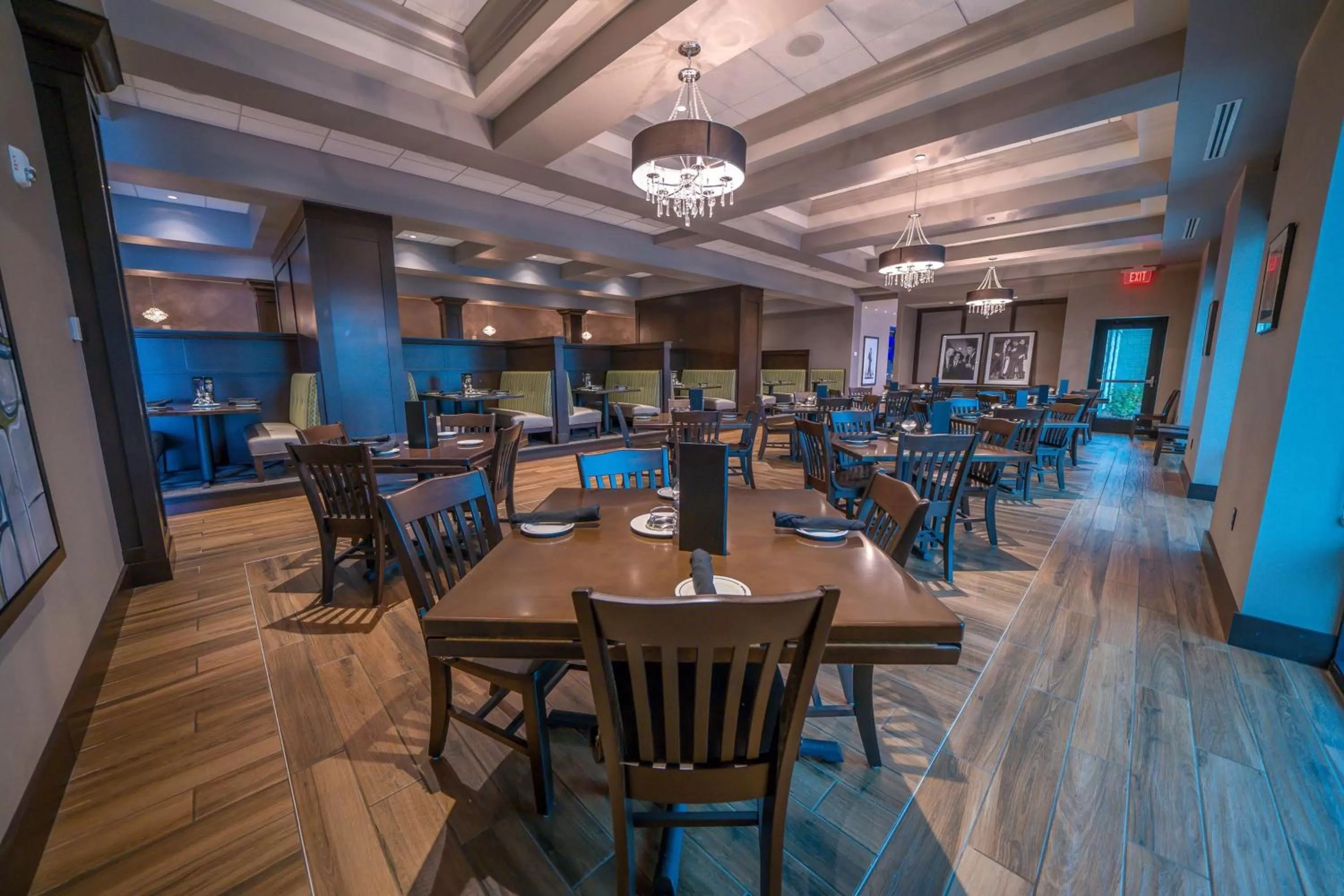 Restaurant/places to eat in Hilton Garden Inn Madison Sun Prairie