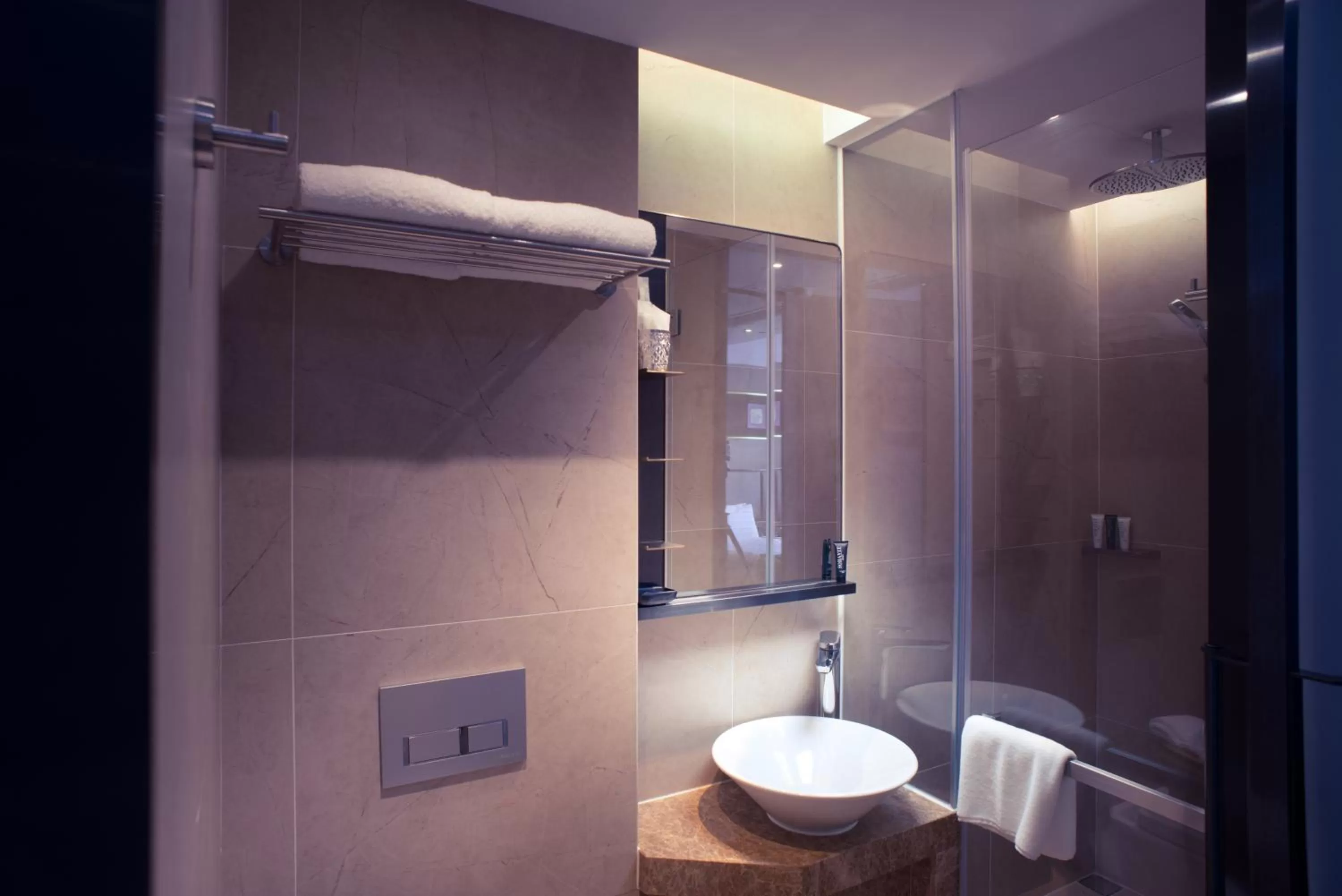 Bathroom in Soravit on Granville