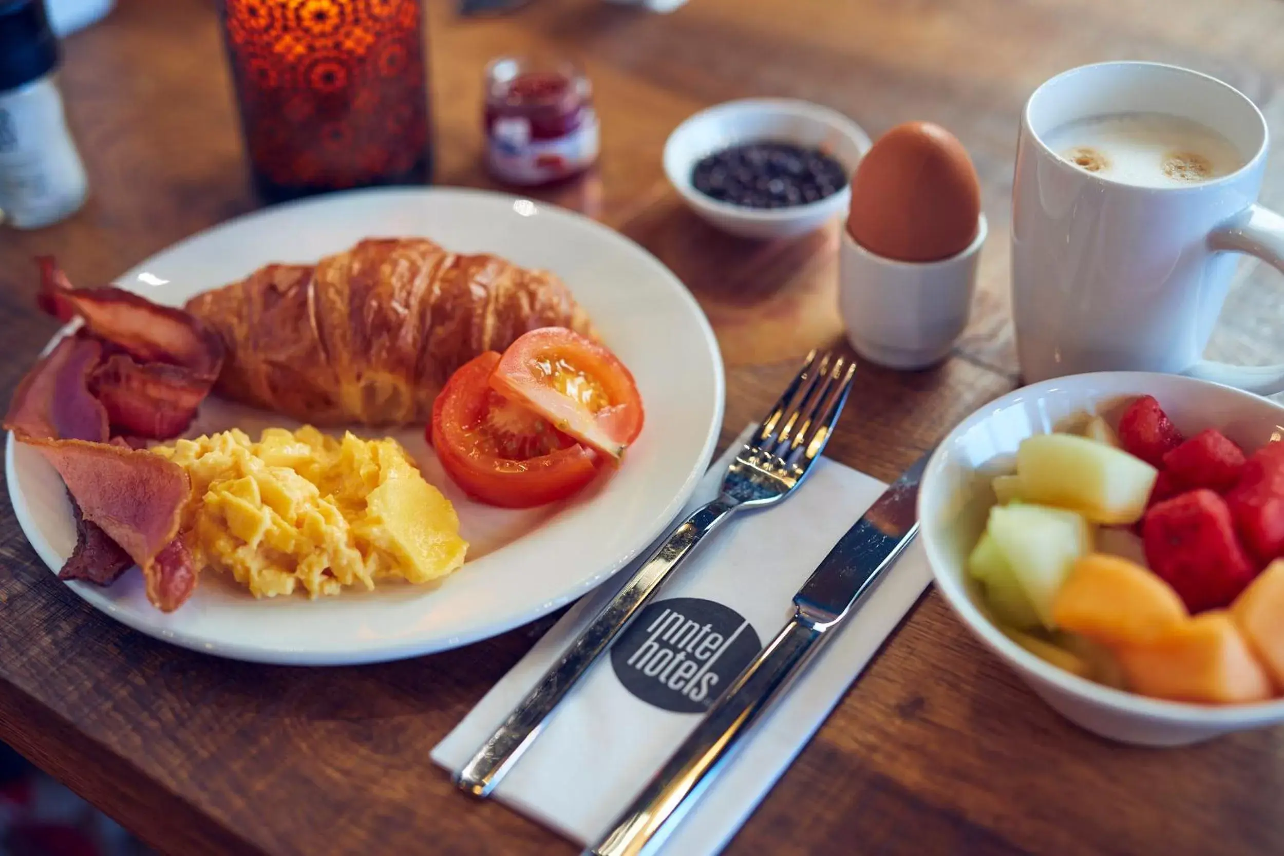 Breakfast in Inntel Hotels Rotterdam Centre