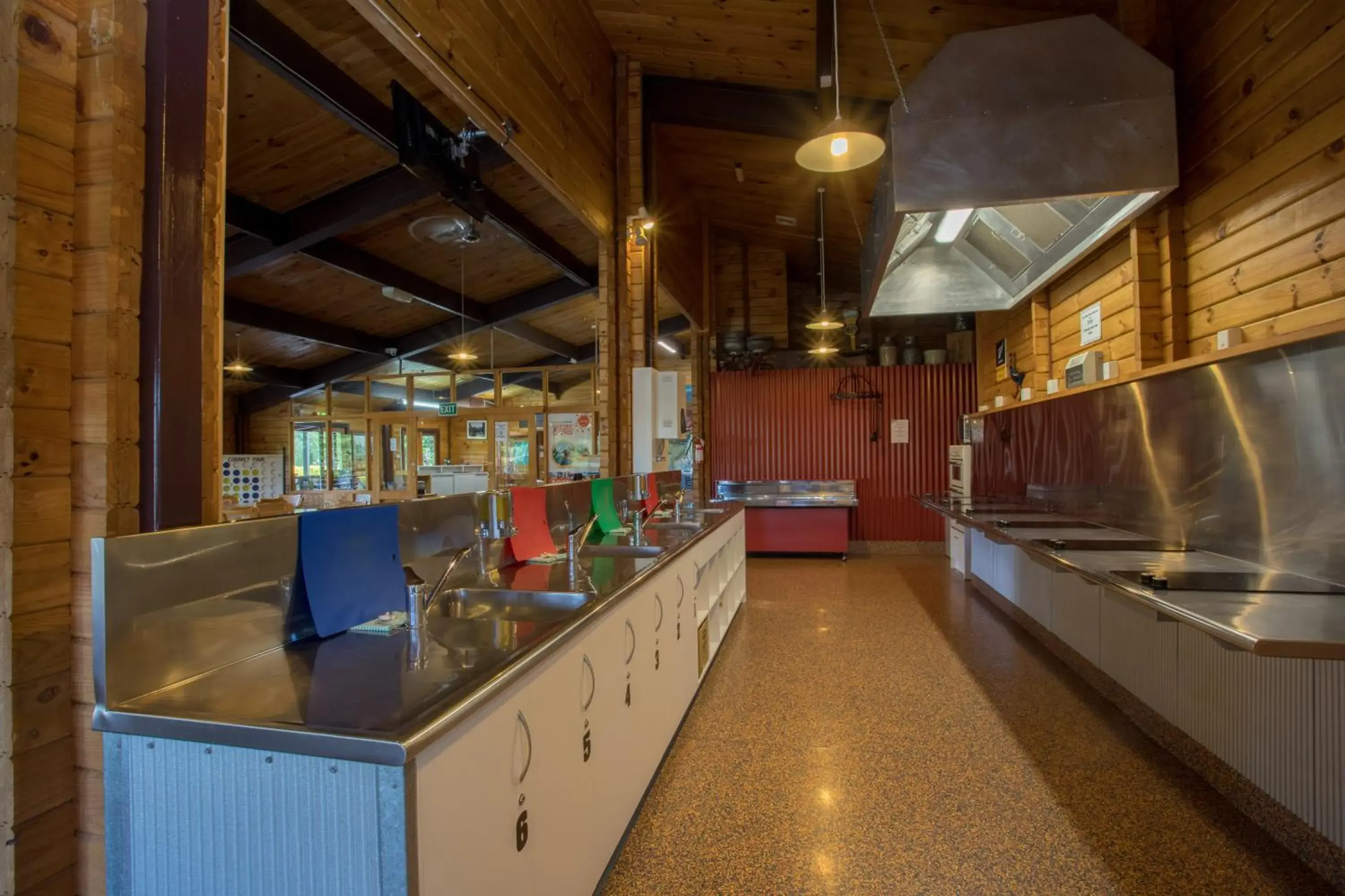 Communal kitchen in Te Anau Top 10 Holiday Park and Motels