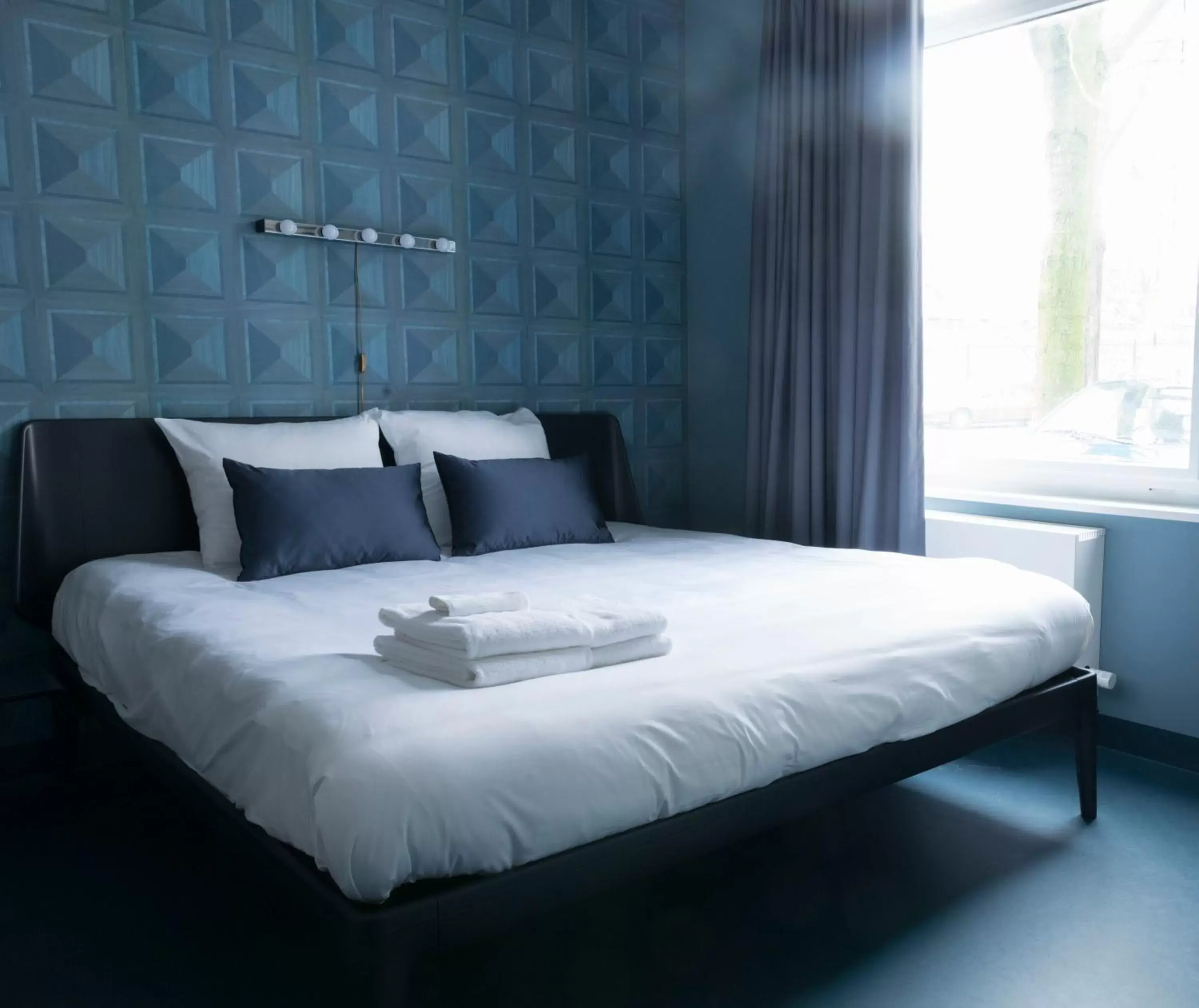 Bedroom, Bed in Design Hotel Modez