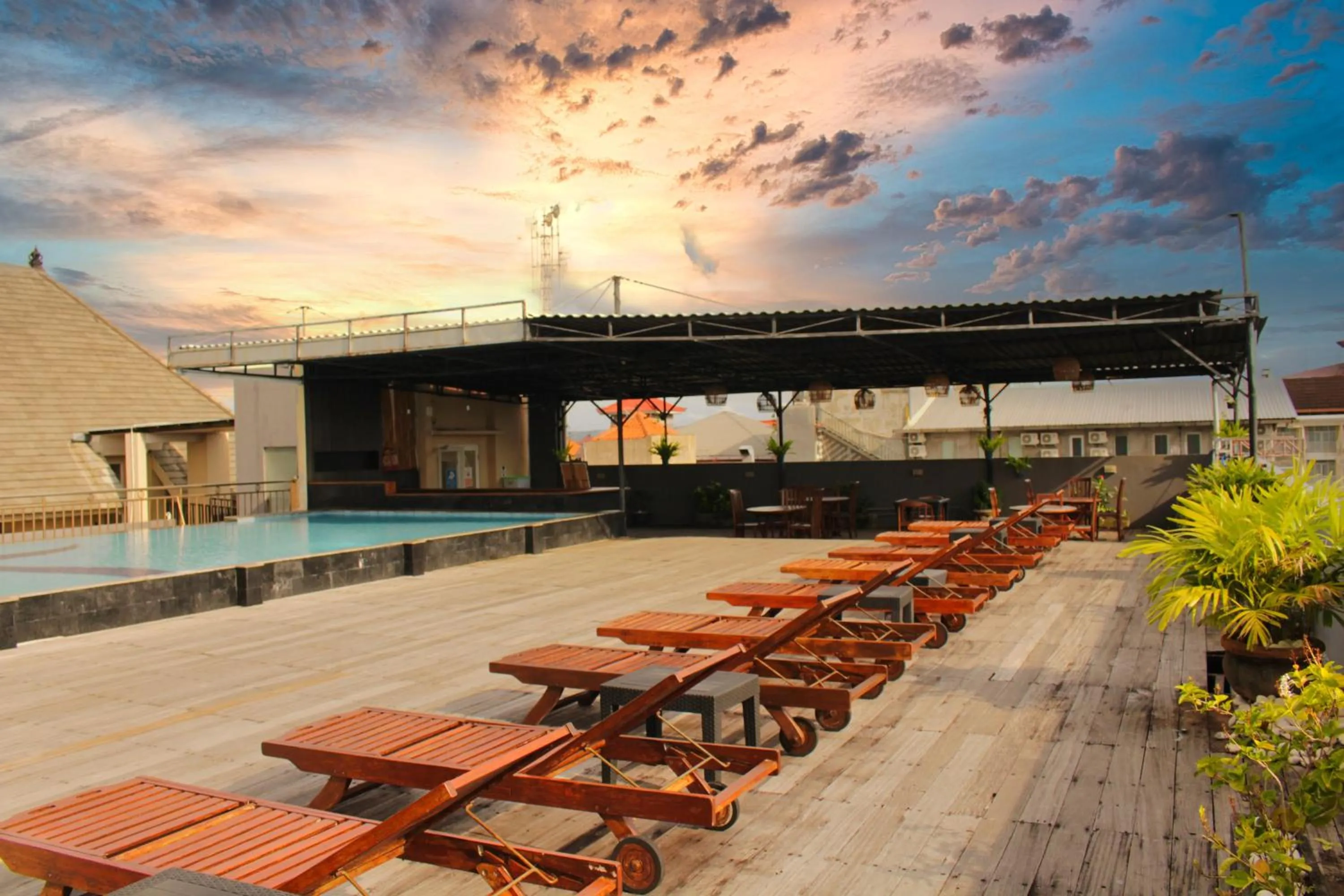 Swimming pool in Tusita Boutique Hotel