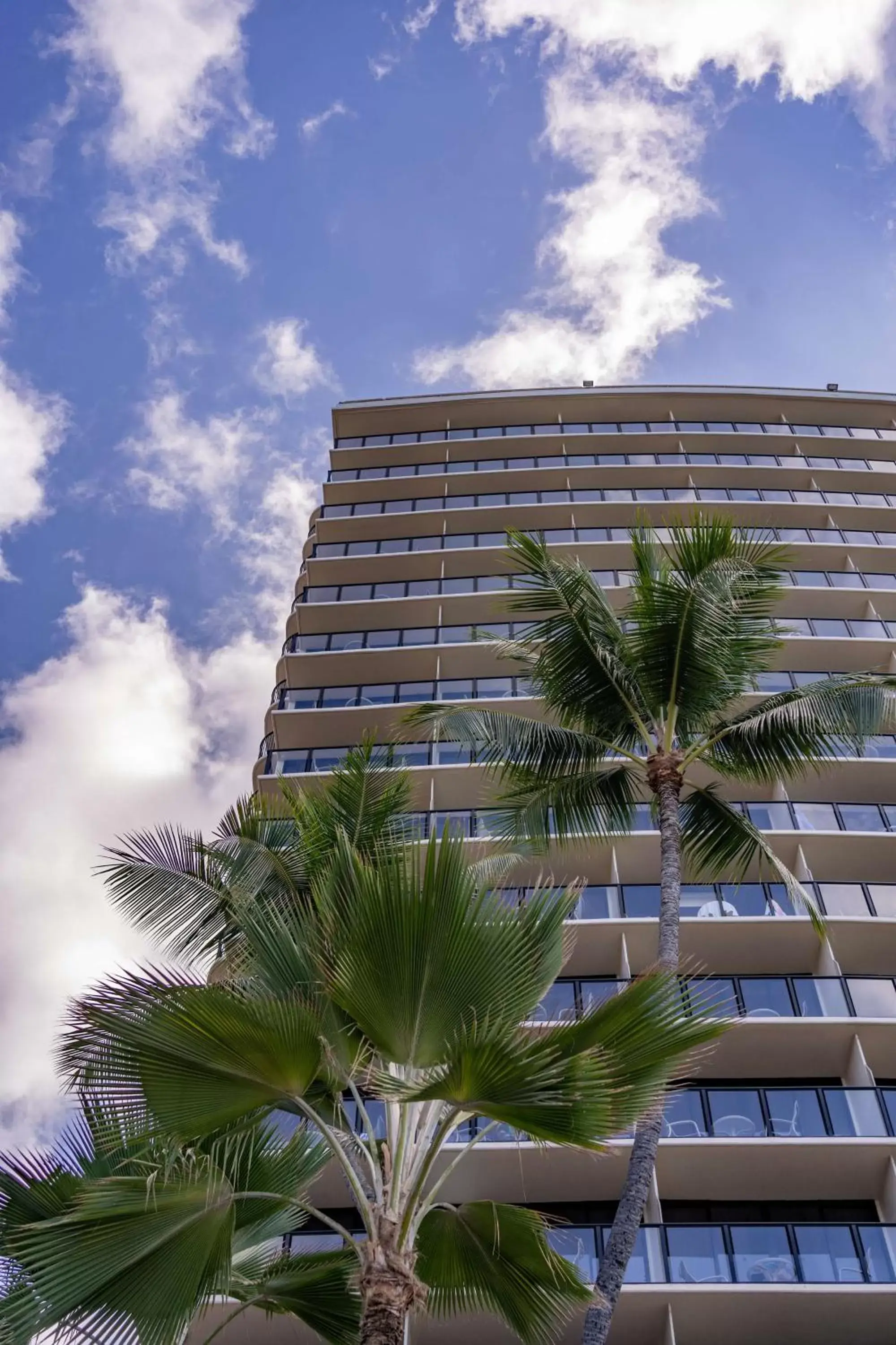 Property Building in OUTRIGGER Waikiki Beach Resort