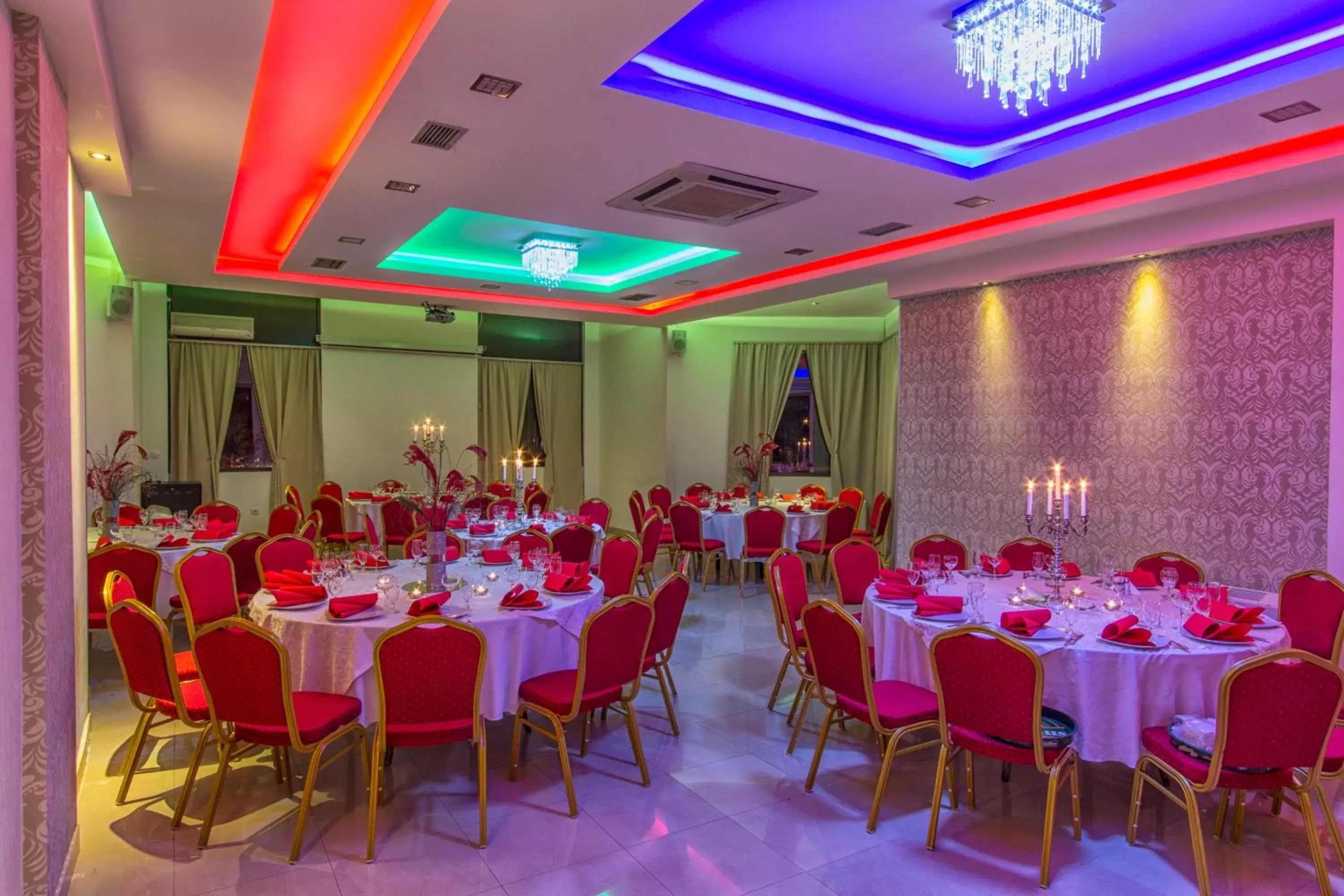 Banquet/Function facilities, Banquet Facilities in Hotel Petrus