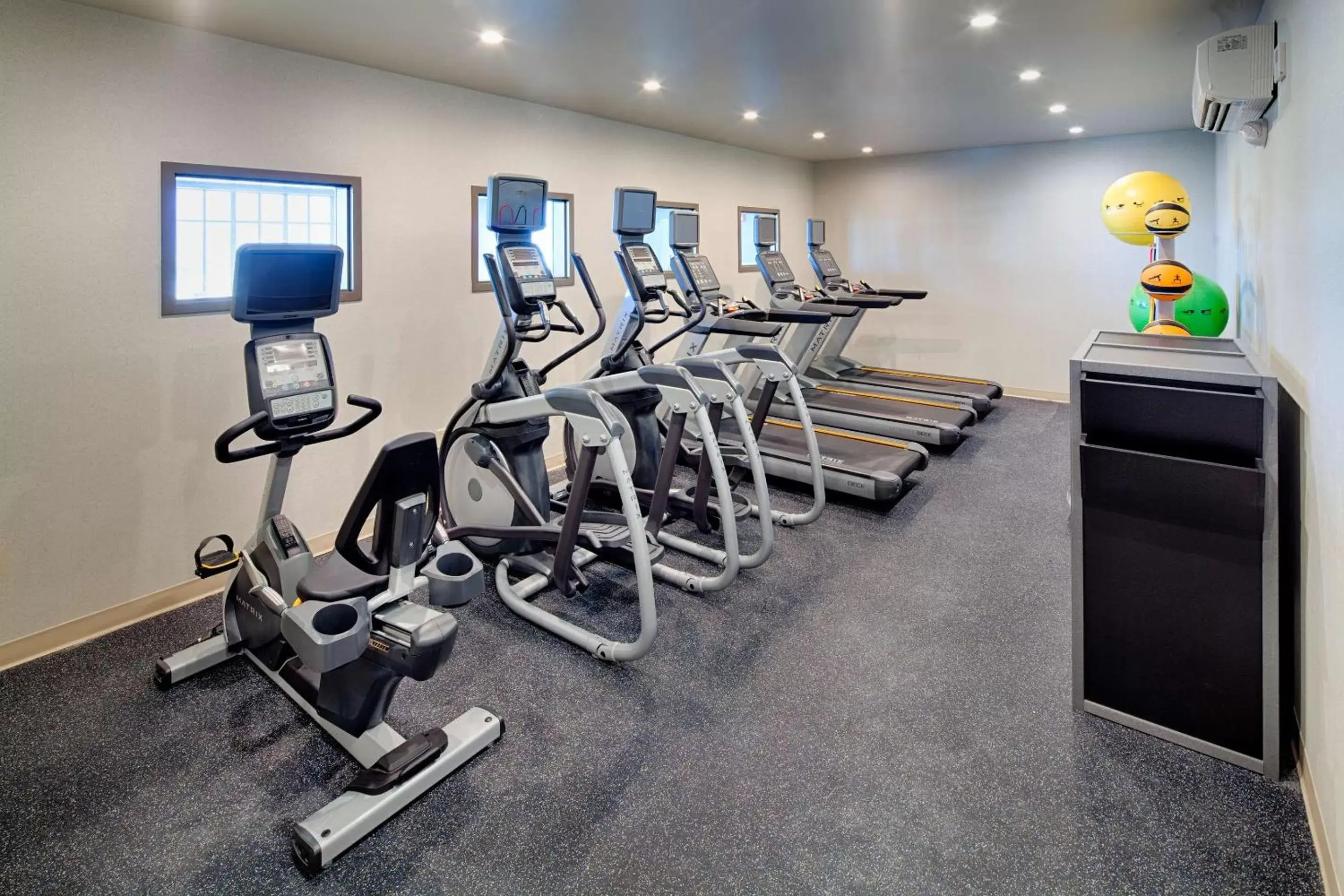 Fitness centre/facilities, Fitness Center/Facilities in Red Lion Ridgewater Inn & Suites Polson