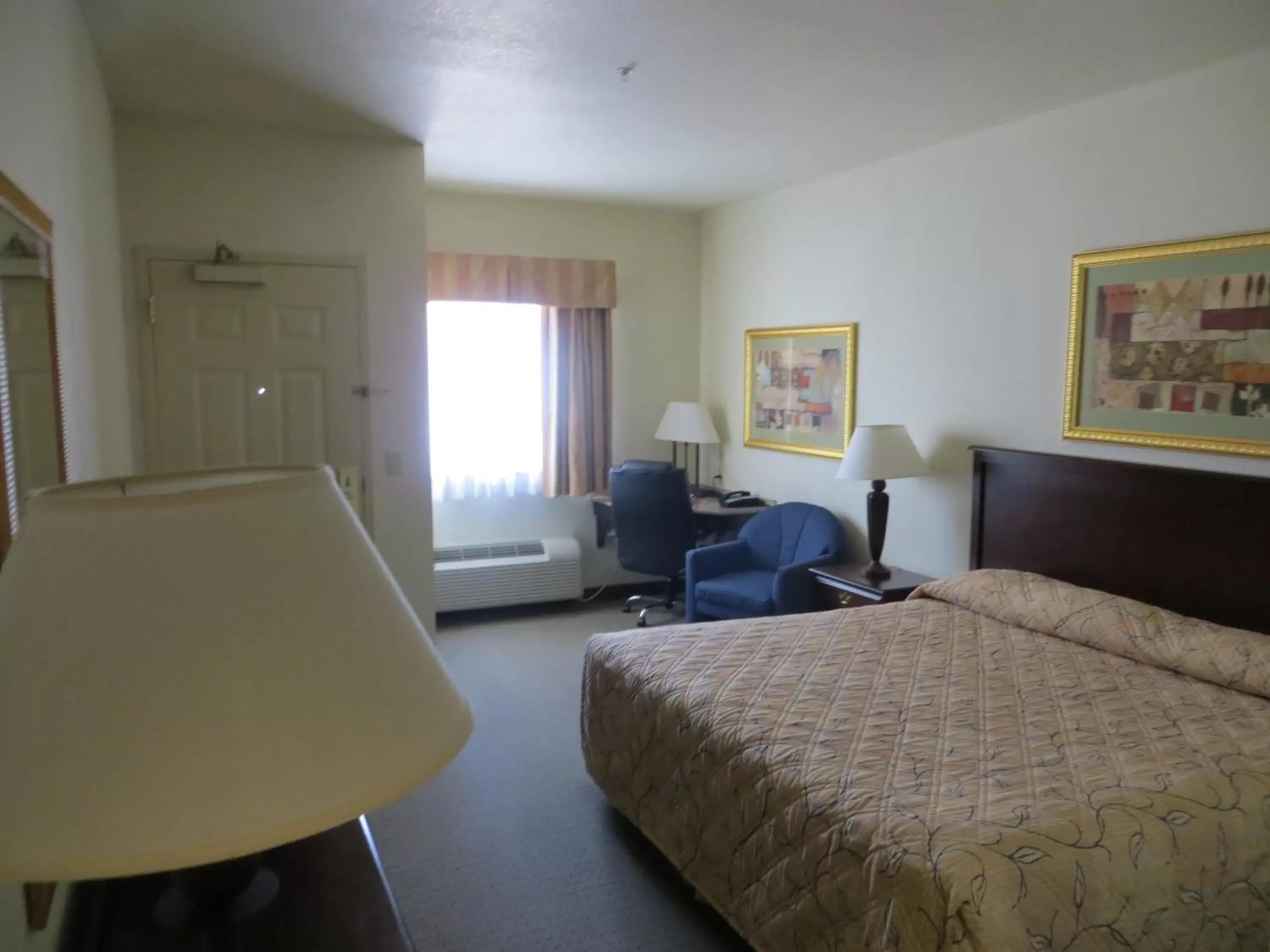 Bedroom in HomeTown Hotel