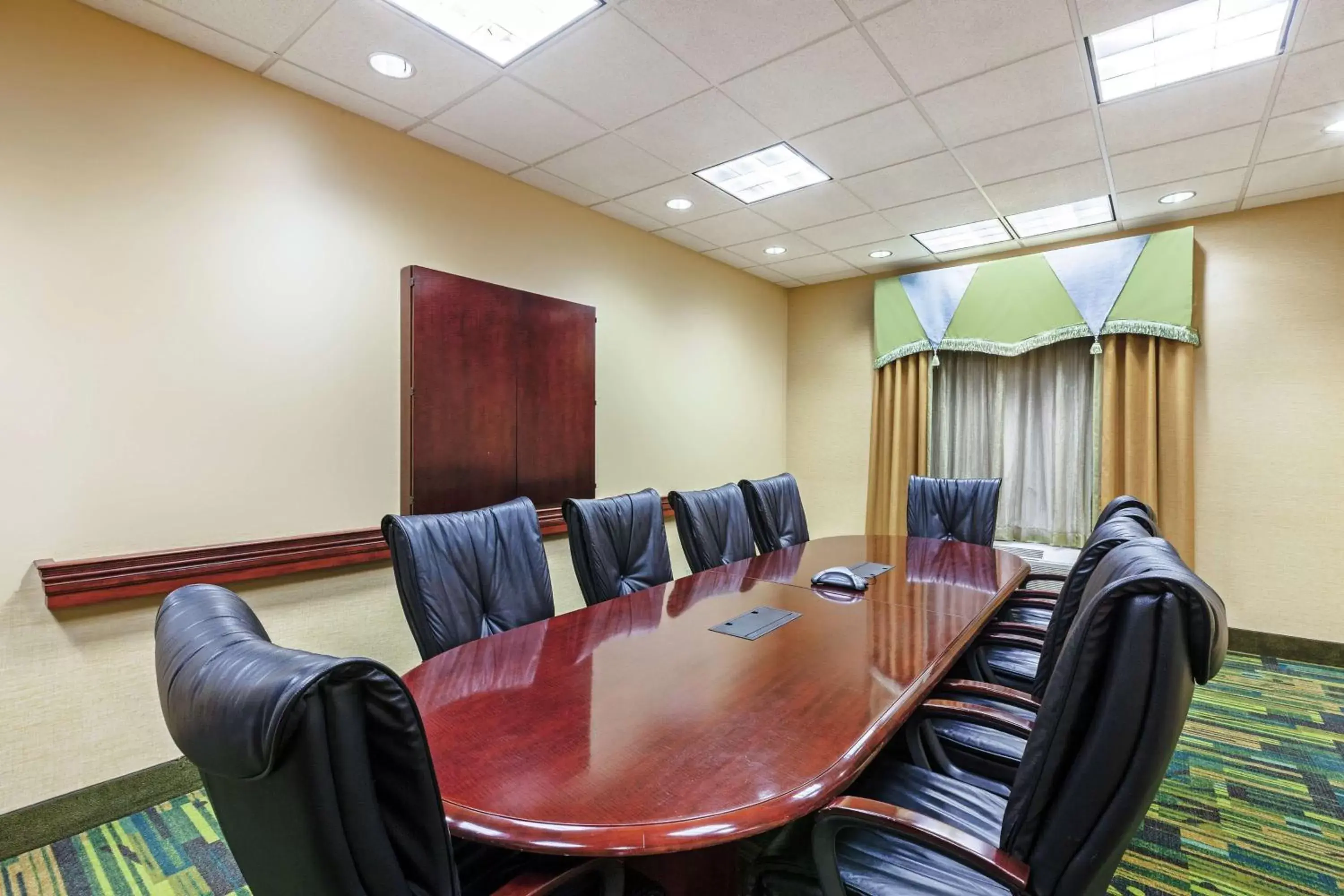 Meeting/conference room in Hampton Inn & Suites El Paso West