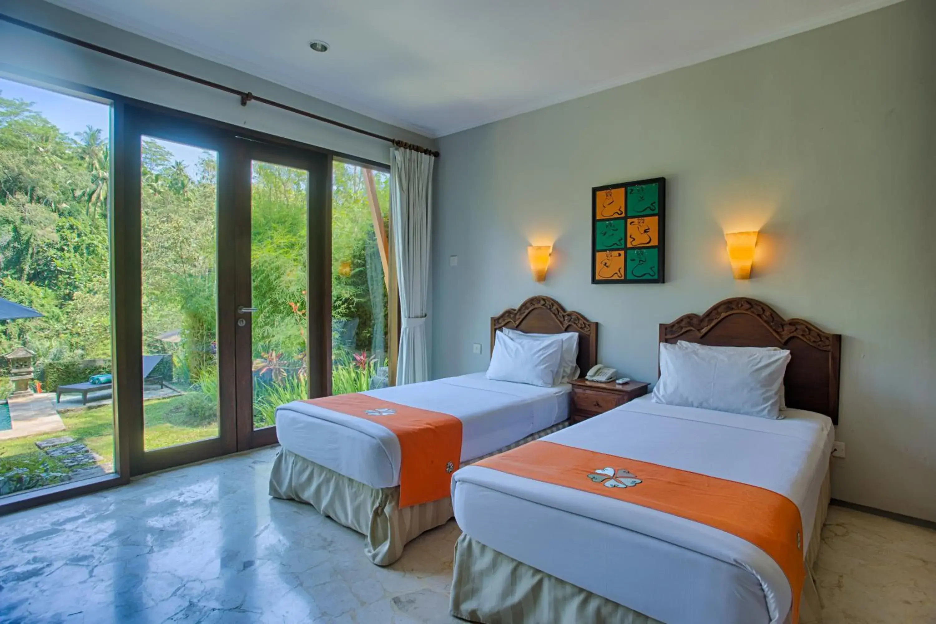 Bed in Anahata Villas and Spa Resort