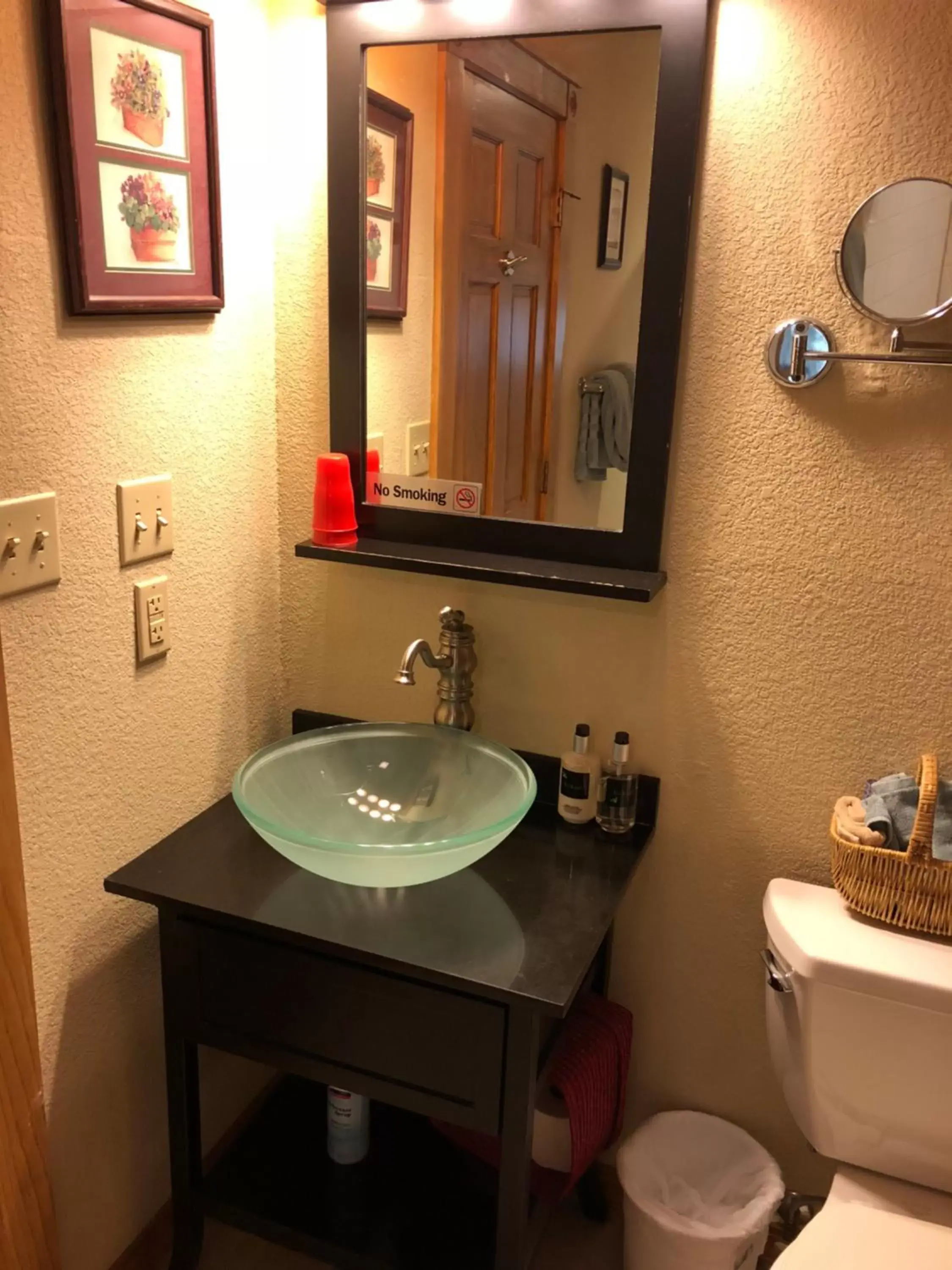 Bathroom in All Seasons Inn