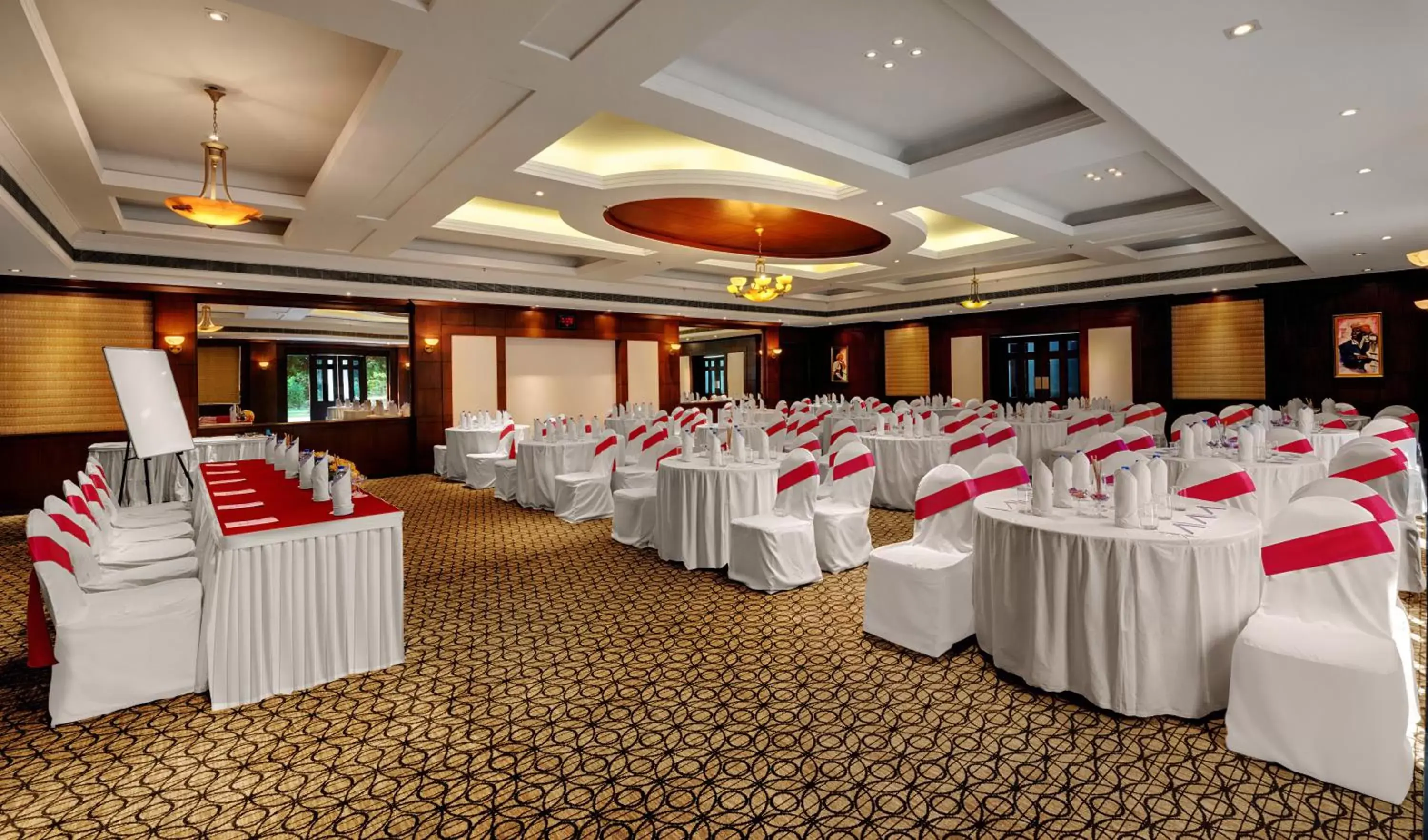 Banquet/Function facilities, Banquet Facilities in Ramada Plaza by Wyndham JHV Varanasi