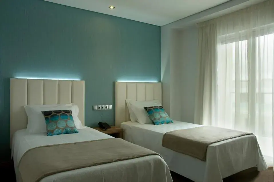 Bedroom, Bed in Hotel Azinheira