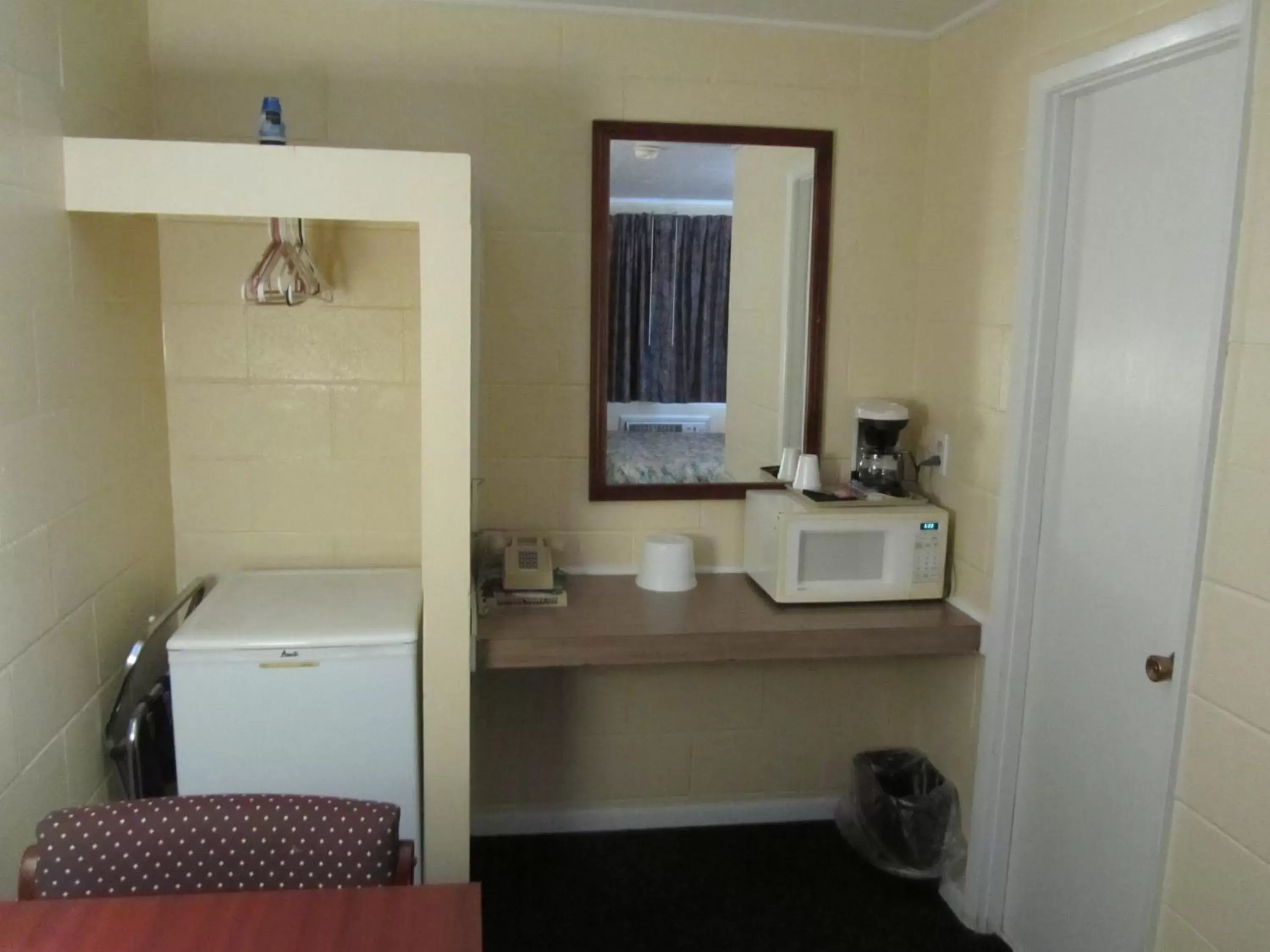 Bathroom in Relax Inn - Cottage Grove