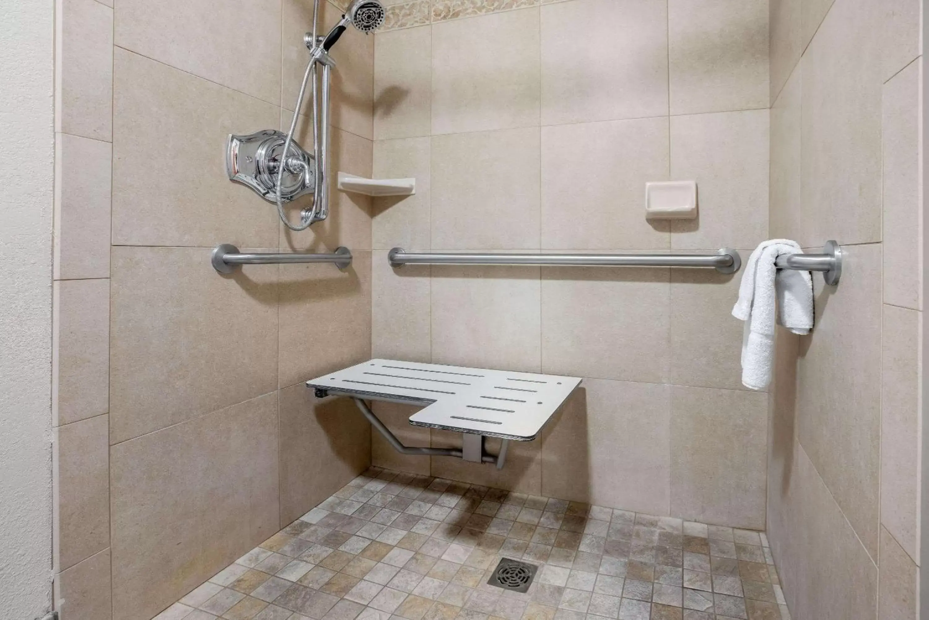 Shower, Bathroom in La Quinta by Wyndham Pocatello