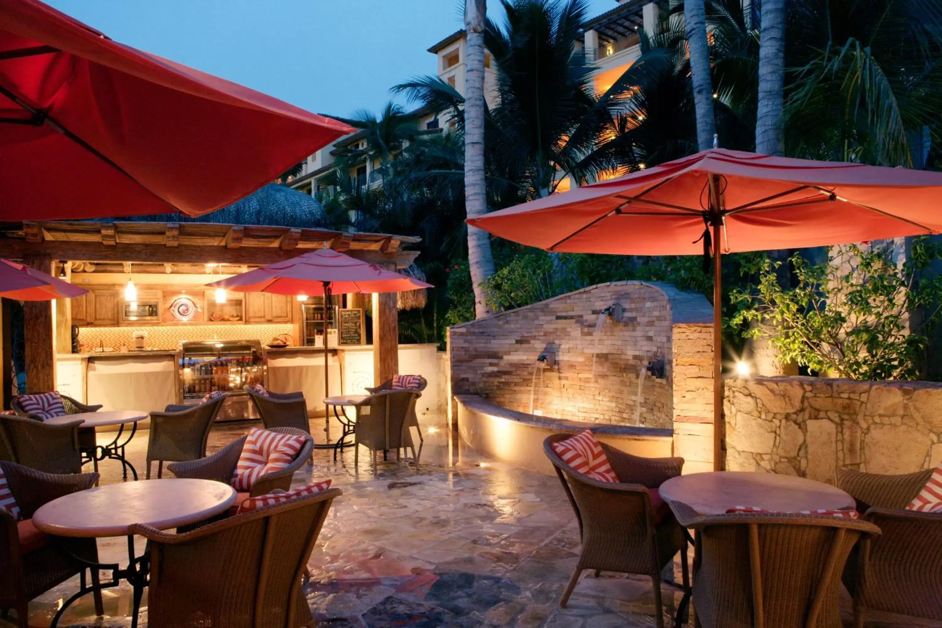 Restaurant/Places to Eat in Hacienda Beach Club & Residences