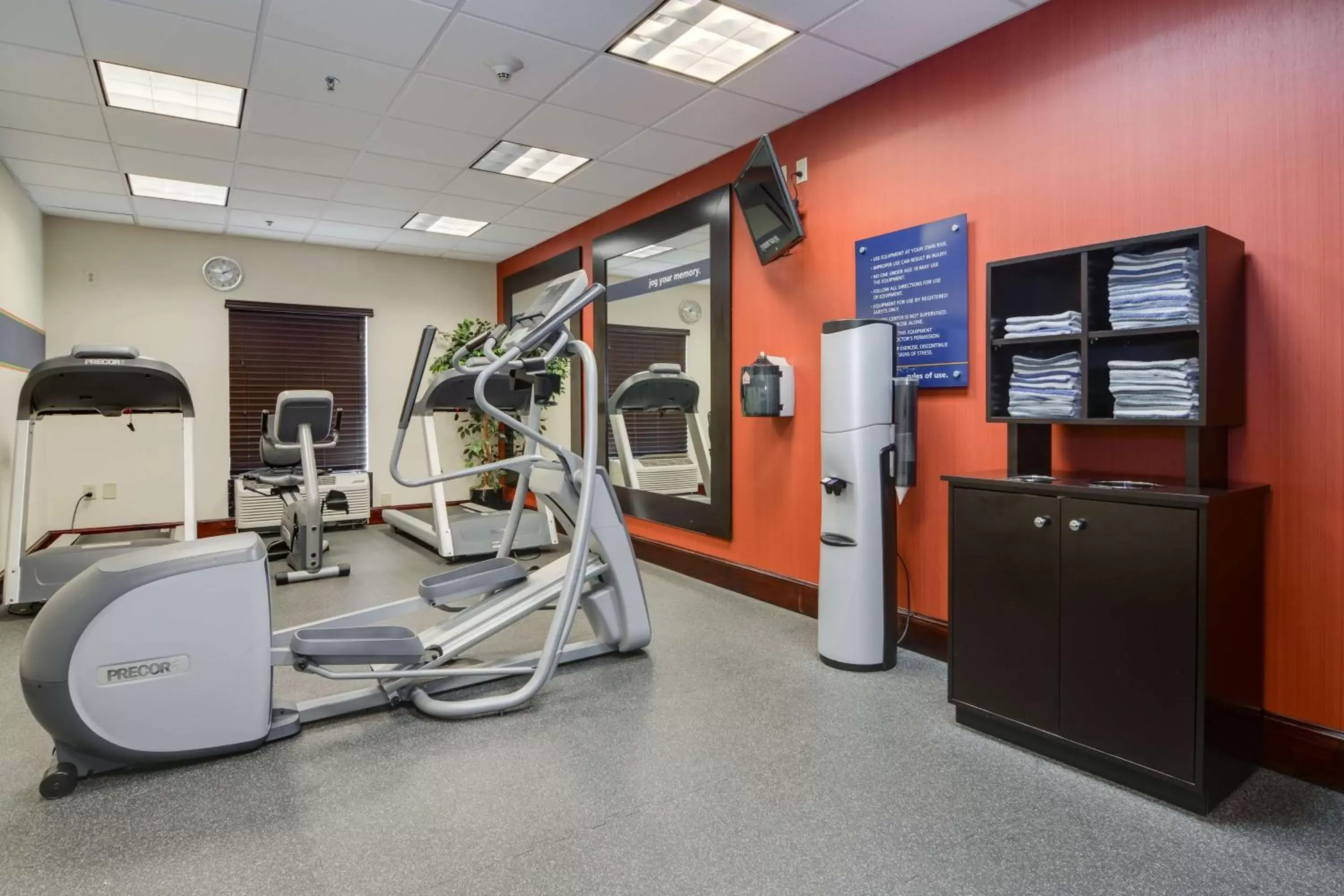 Fitness centre/facilities, Fitness Center/Facilities in Hampton Inn Atlanta-Fairburn