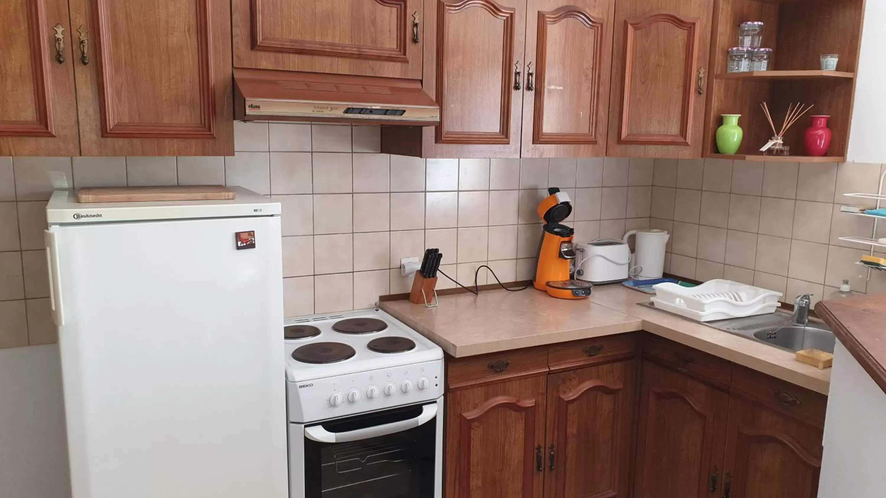 Kitchen/Kitchenette in Château Puygrenier