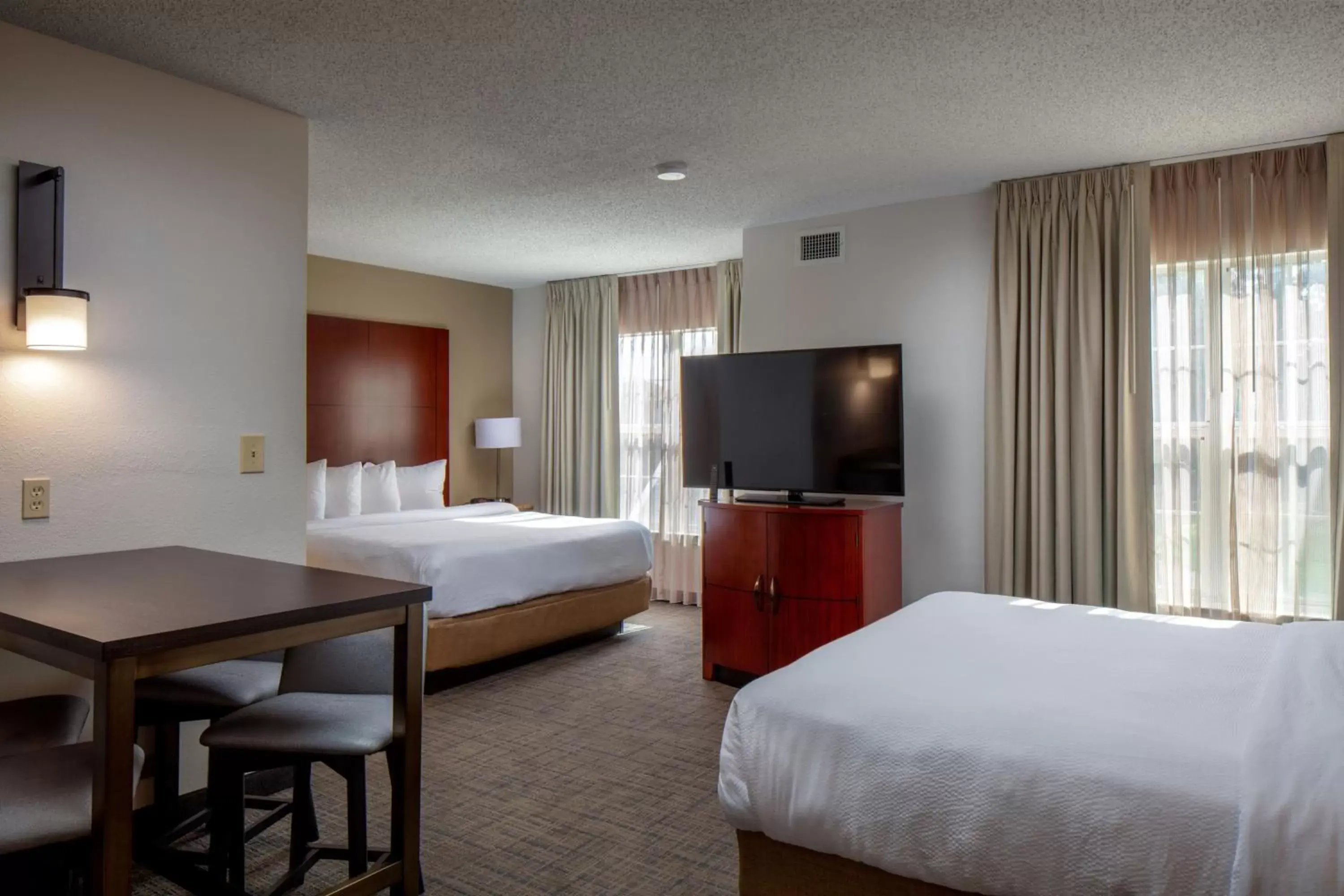 Photo of the whole room, Bed in Residence Inn by Marriott Little Rock