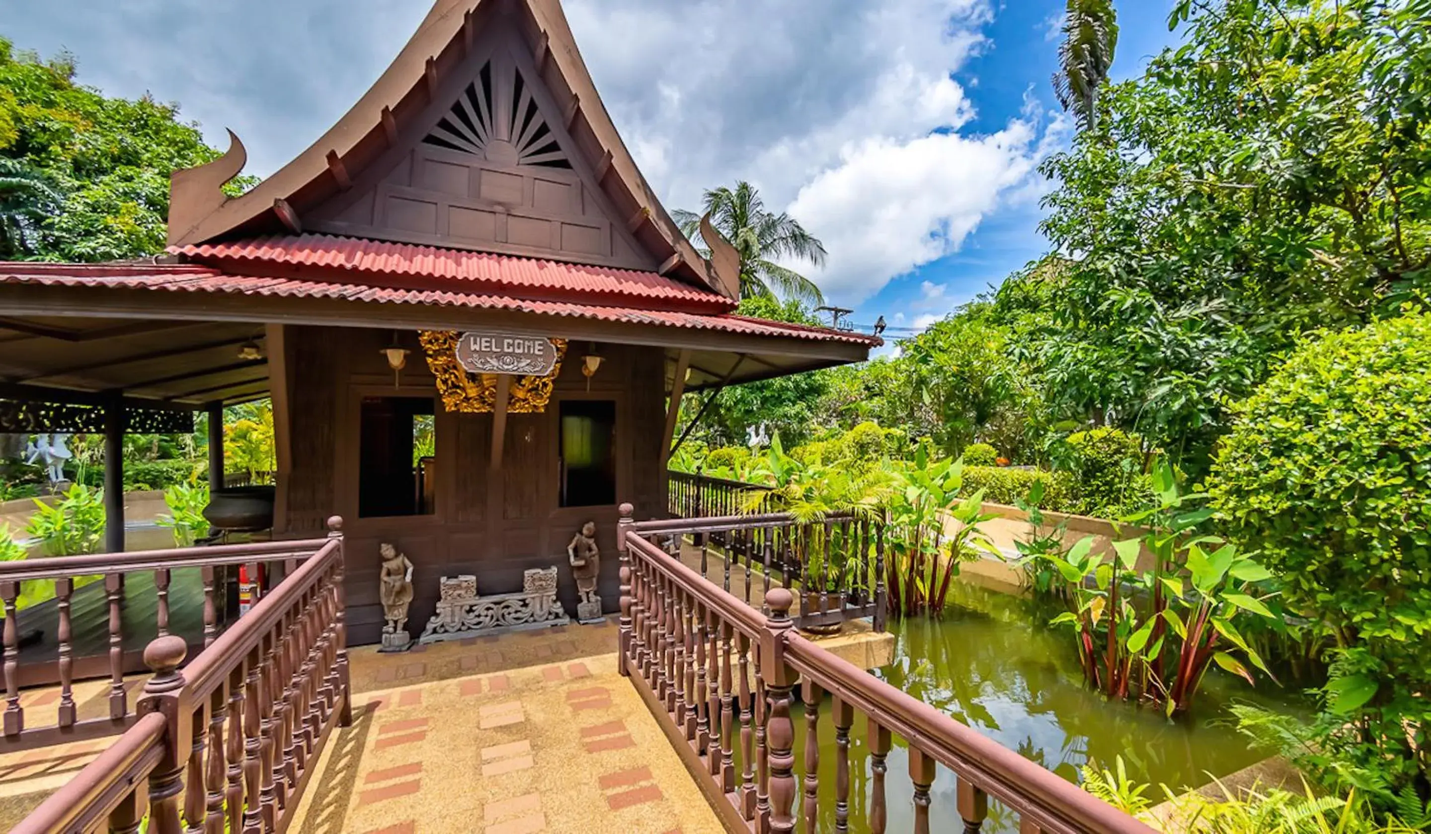 Garden in Ban Keaw Villas