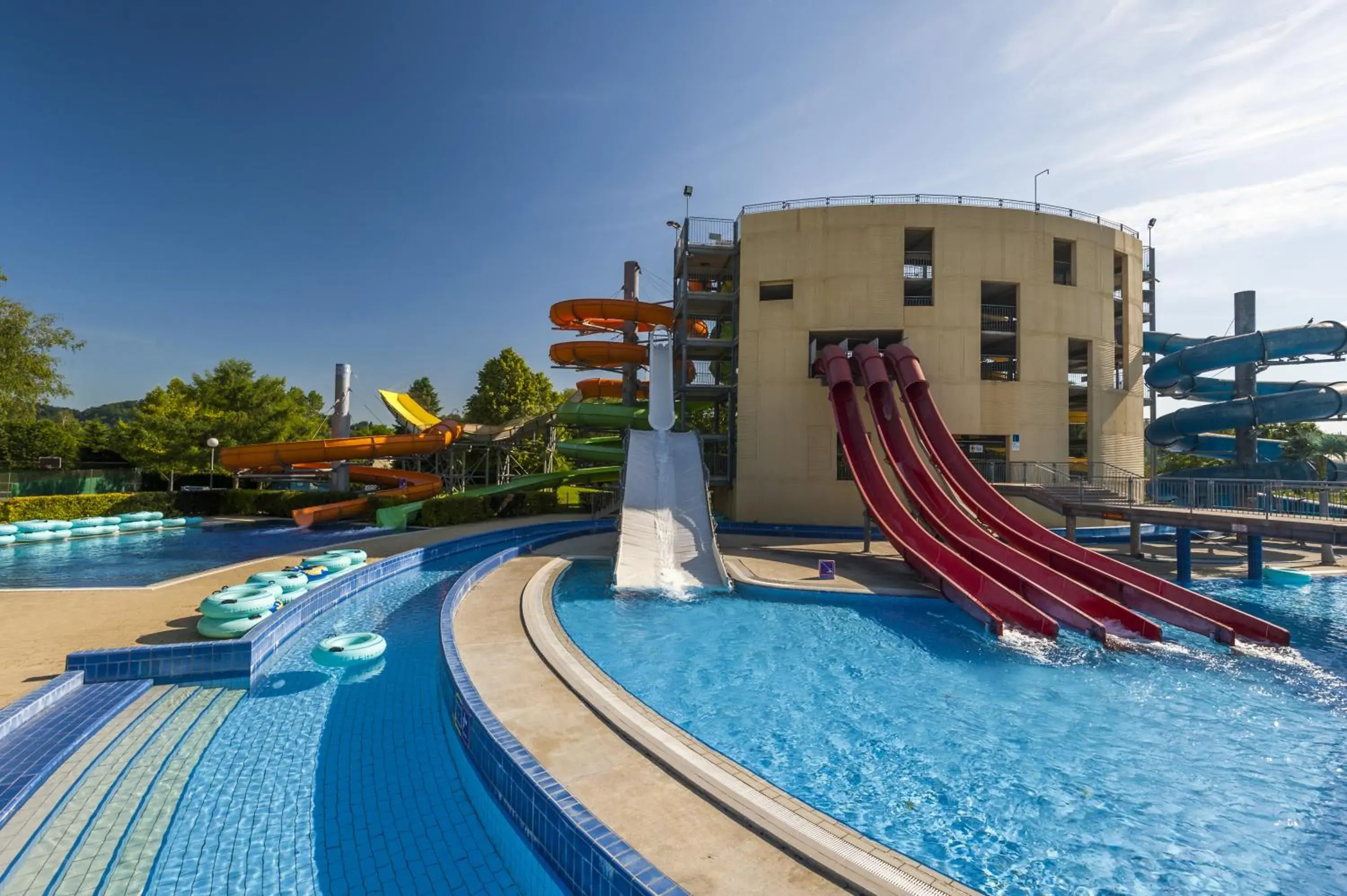 Swimming pool in Grand Hotel Primus - Terme Ptuj - Sava Hotels & Resorts Swimming pool in Grand Hotel Primus - Terme Ptuj - Sava Hotels & Resorts