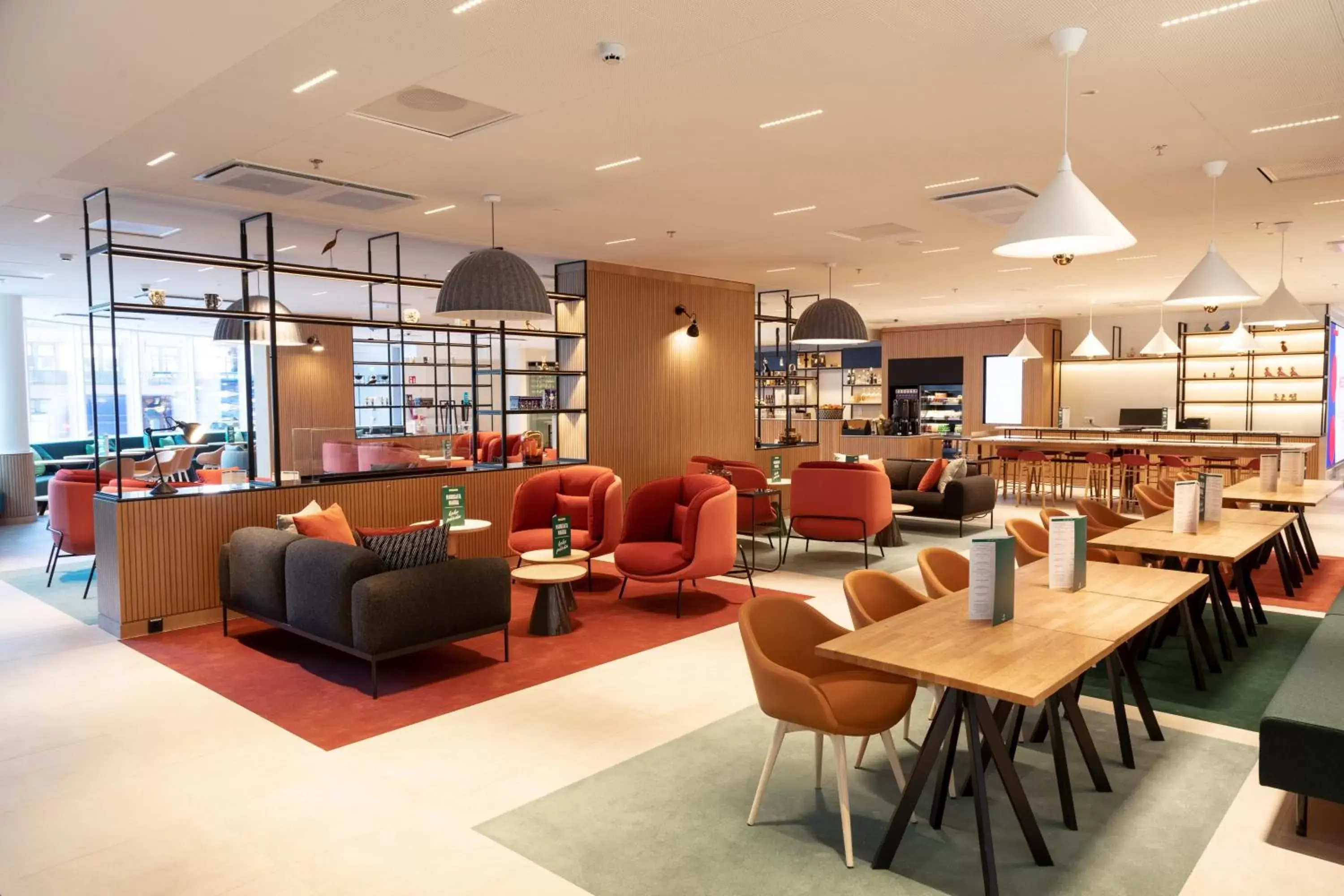 Restaurant/places to eat, Lounge/Bar in Holiday Inn Helsinki - Expo, an IHG Hotel