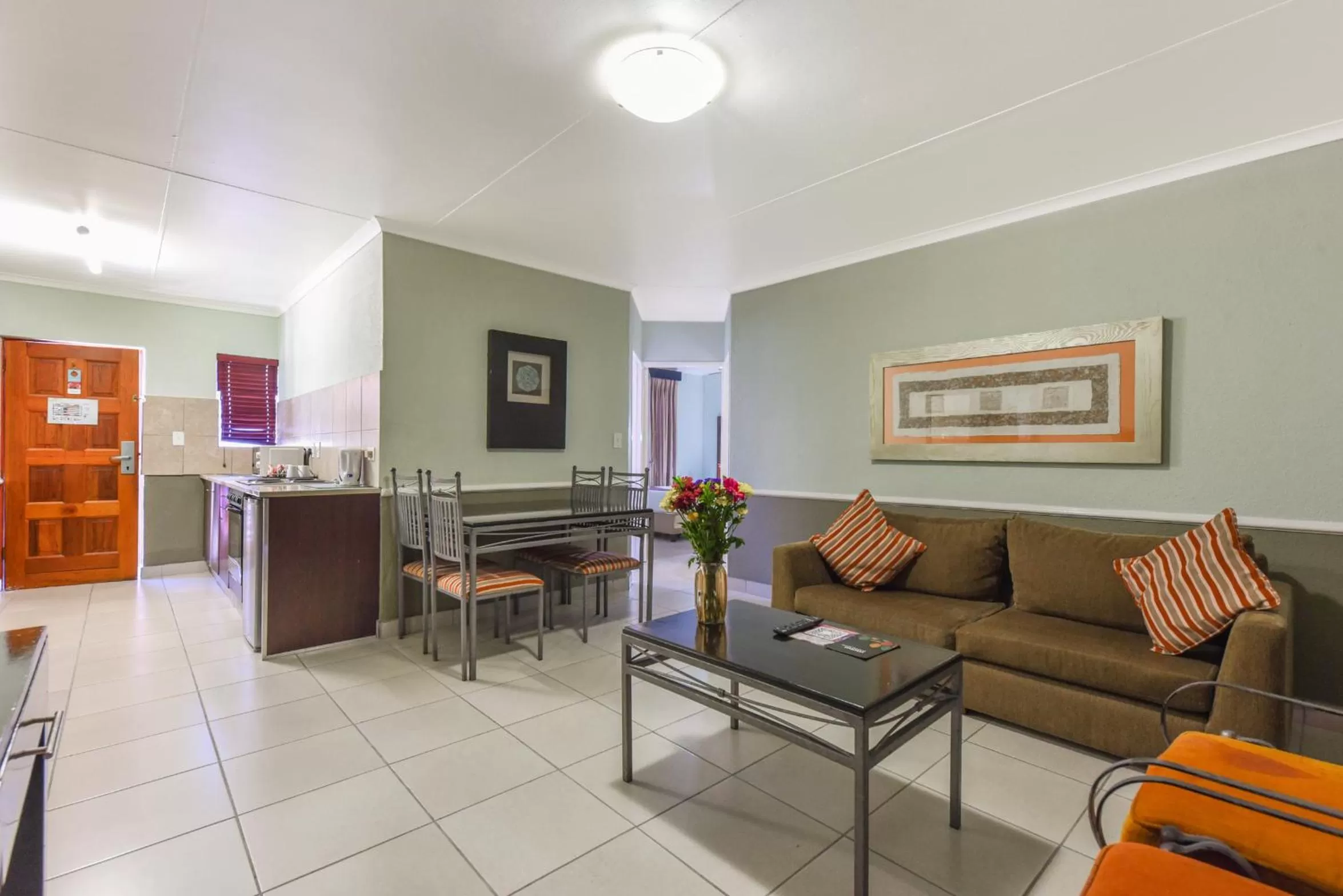 Living room in Mercure Hotel Nelspruit