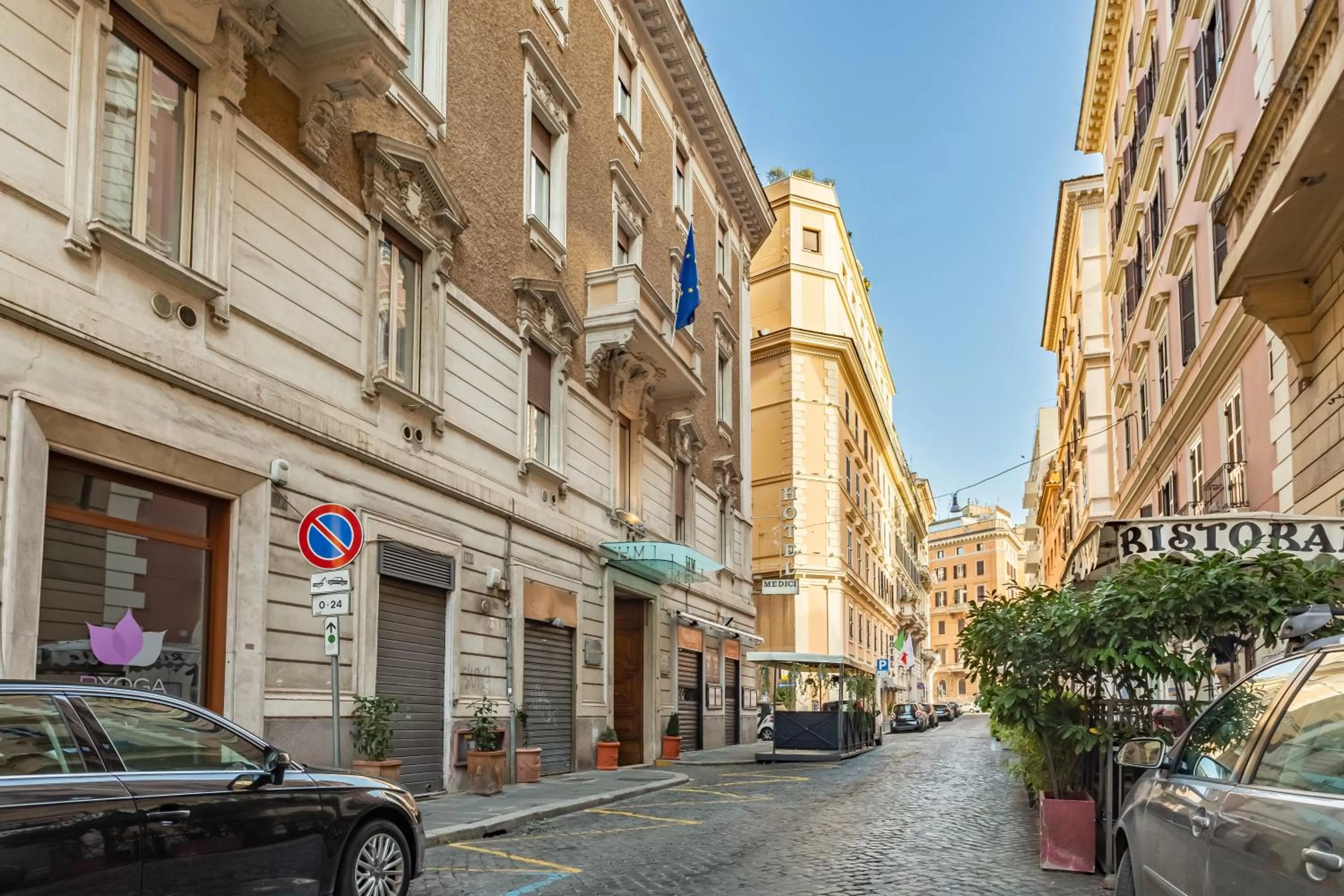Property building in Hotel Medici
