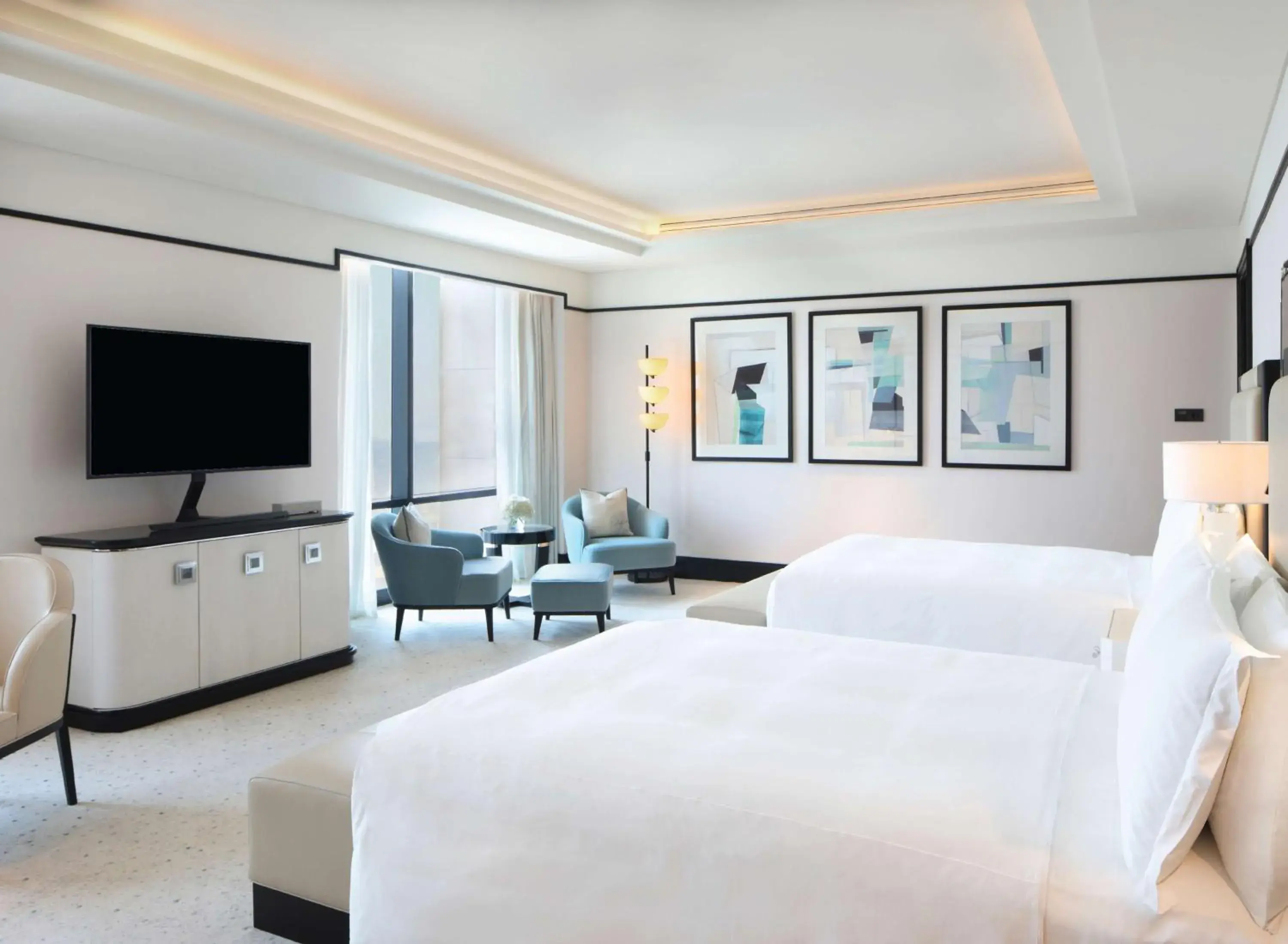 Bed, TV/Entertainment Center in Waldorf Astoria Doha West Bay