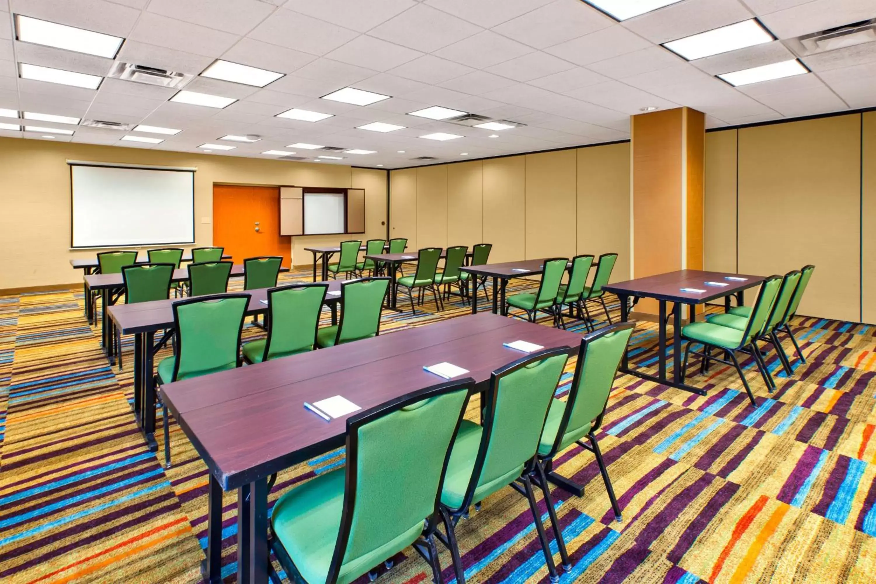 Meeting/conference room in Fairfield Inn & Suites by Marriott Lexington North