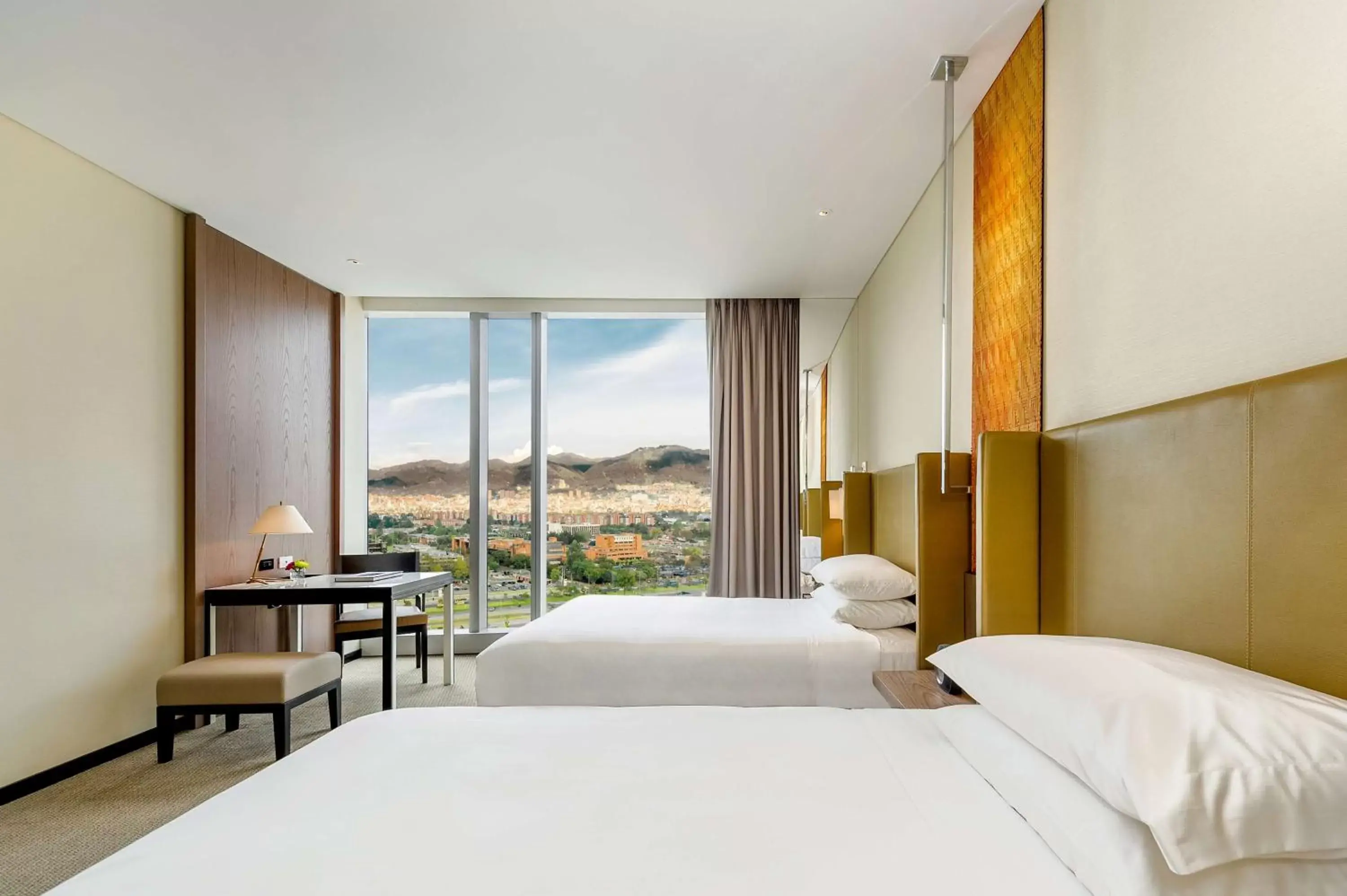 Bedroom, Mountain View in Grand Hyatt Bogota